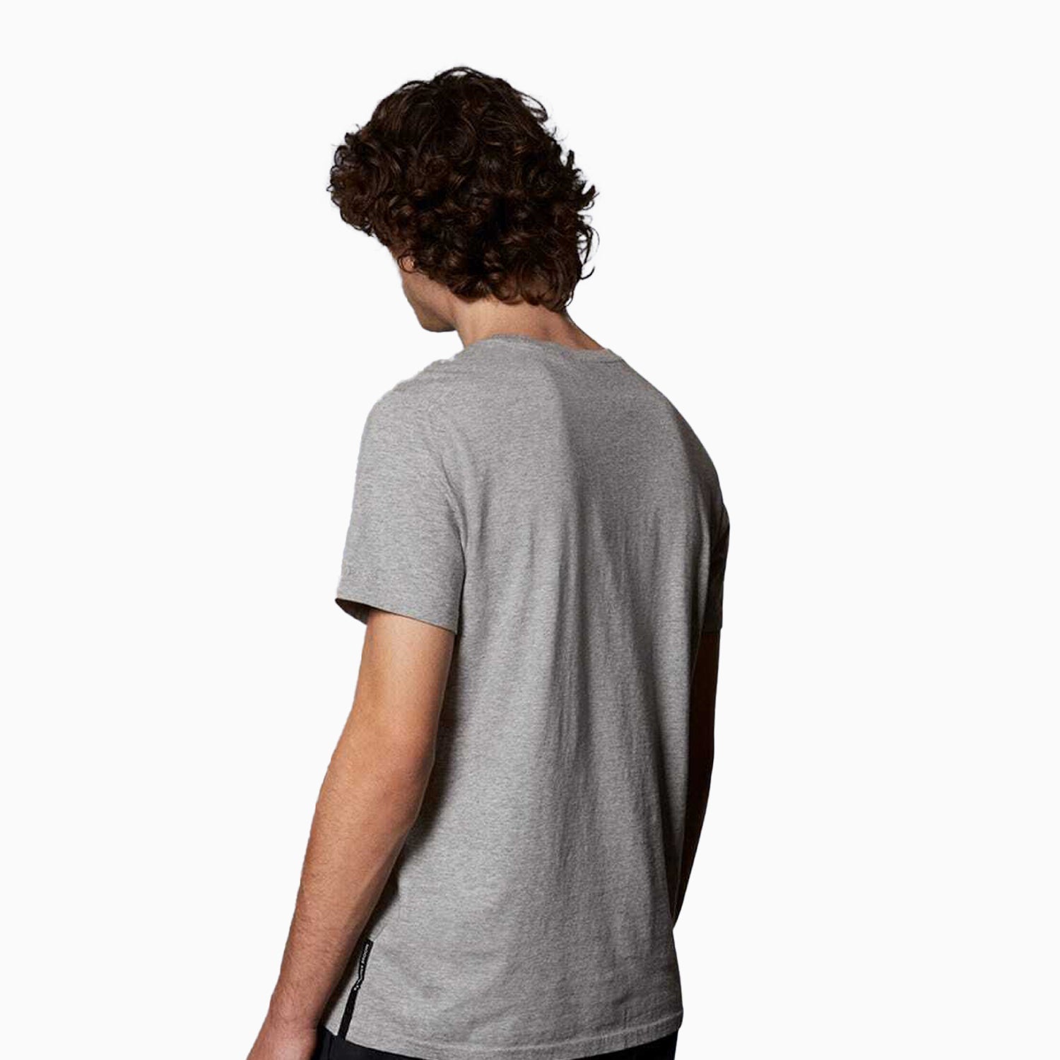moose-knuckles-mens-classic-logo-t-shirt-m31mt700-224