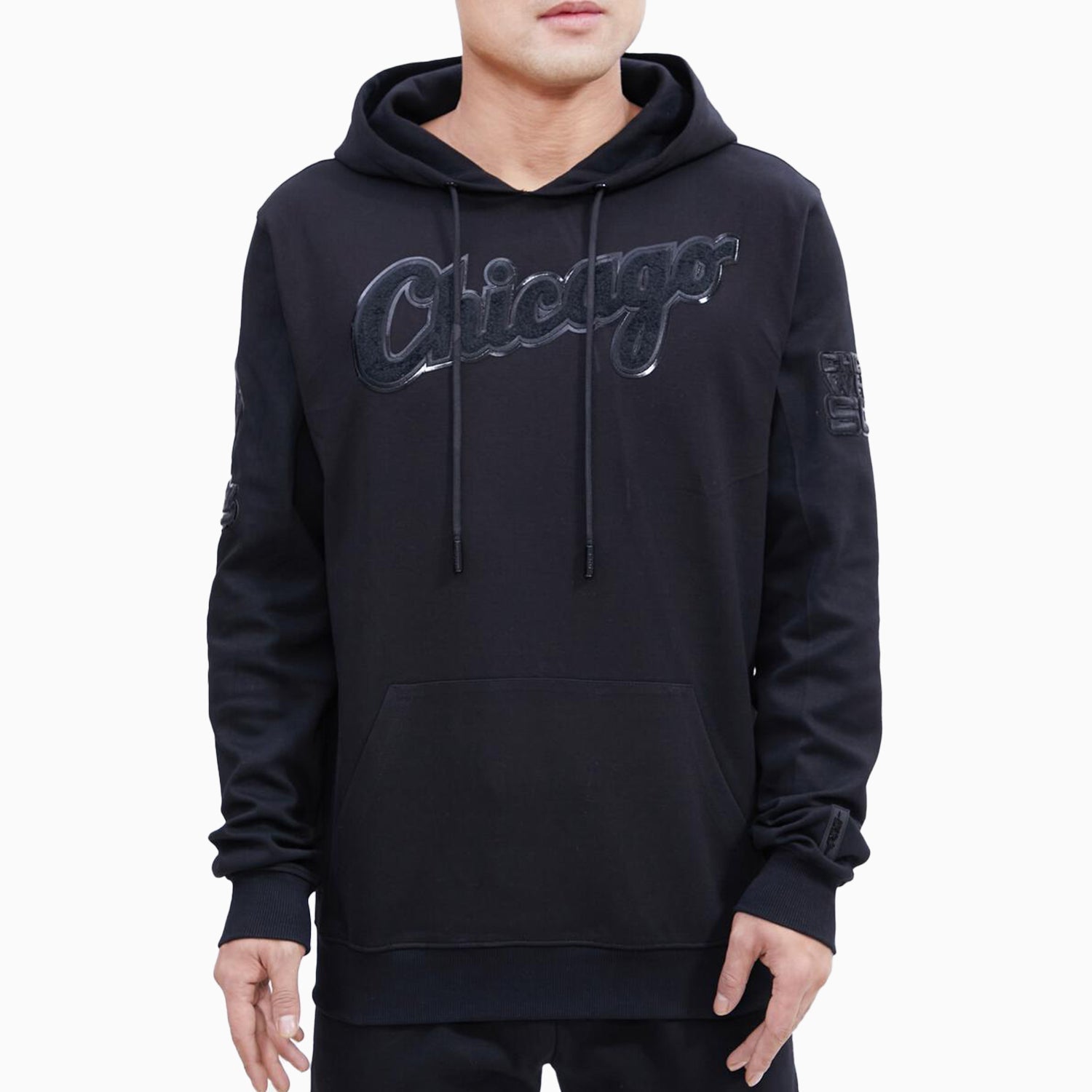 pro-standard-mens-chicago-white-sox-triple-black-logo-hoodie-mlb-lcw532542-blk