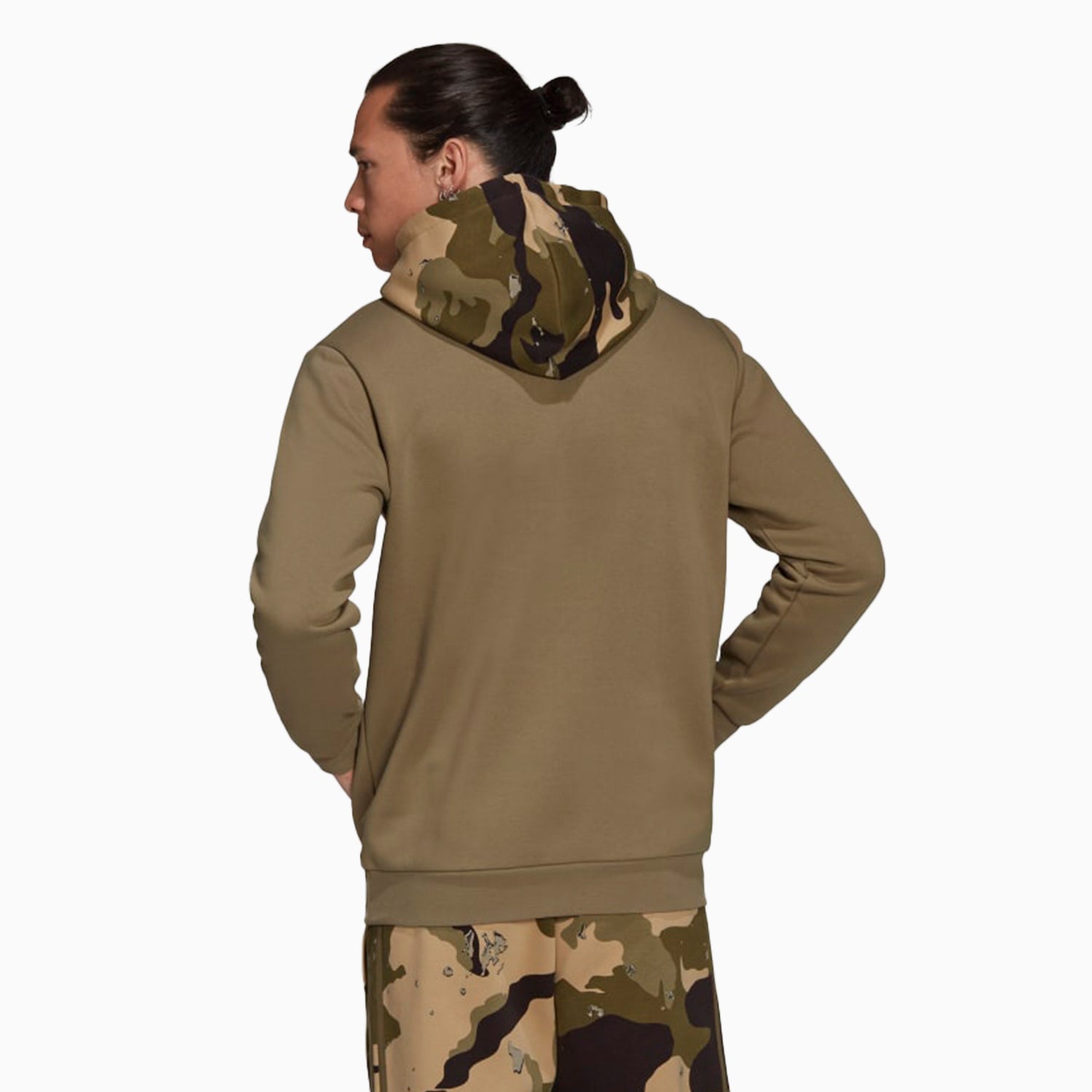 adidas-mens-camo-graphics-jogging-suit-he7179-he7180