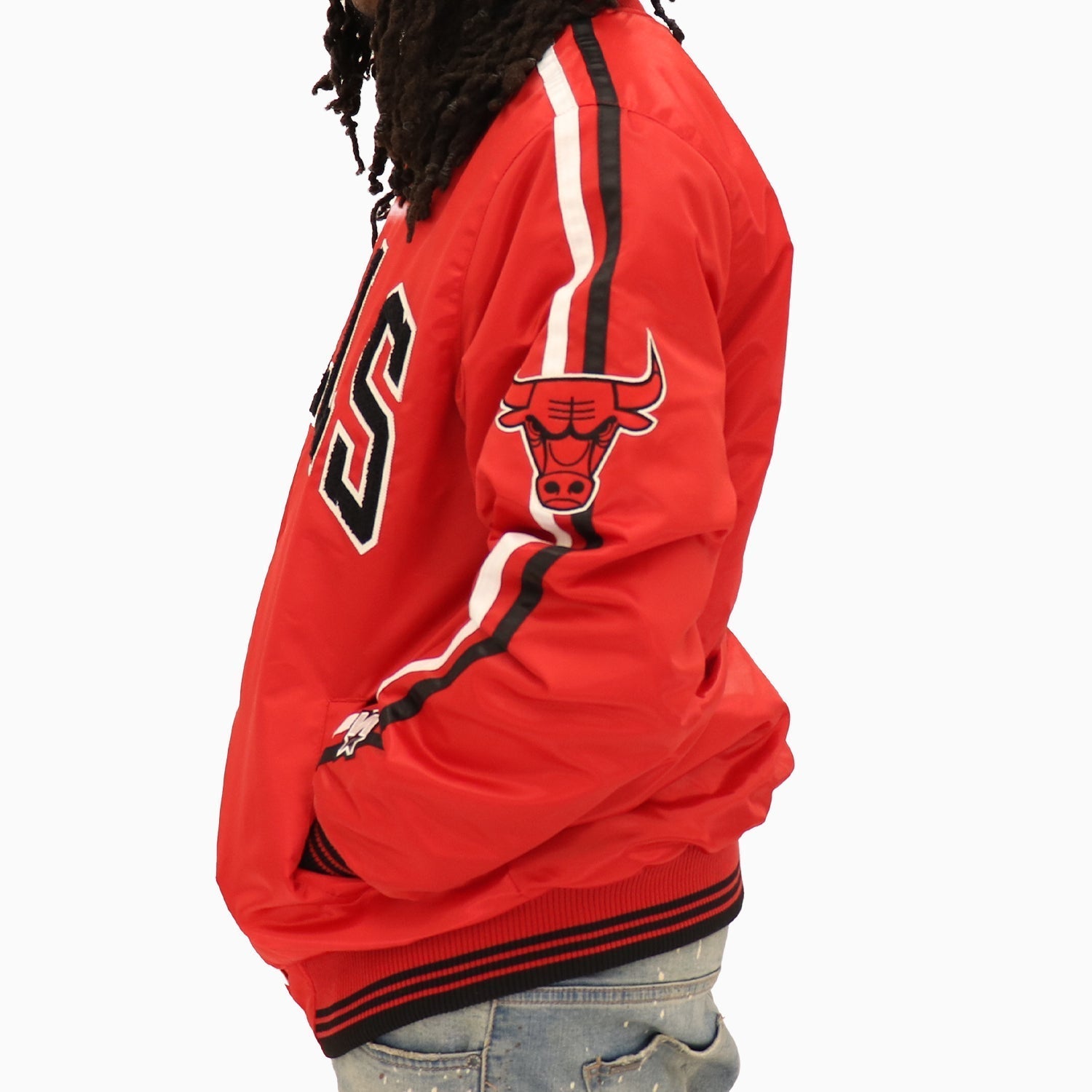 Starter Men’s Chicago Bulls NBA Varsity Satin Red Jacket - Color: Red - Tops and Bottoms USA -