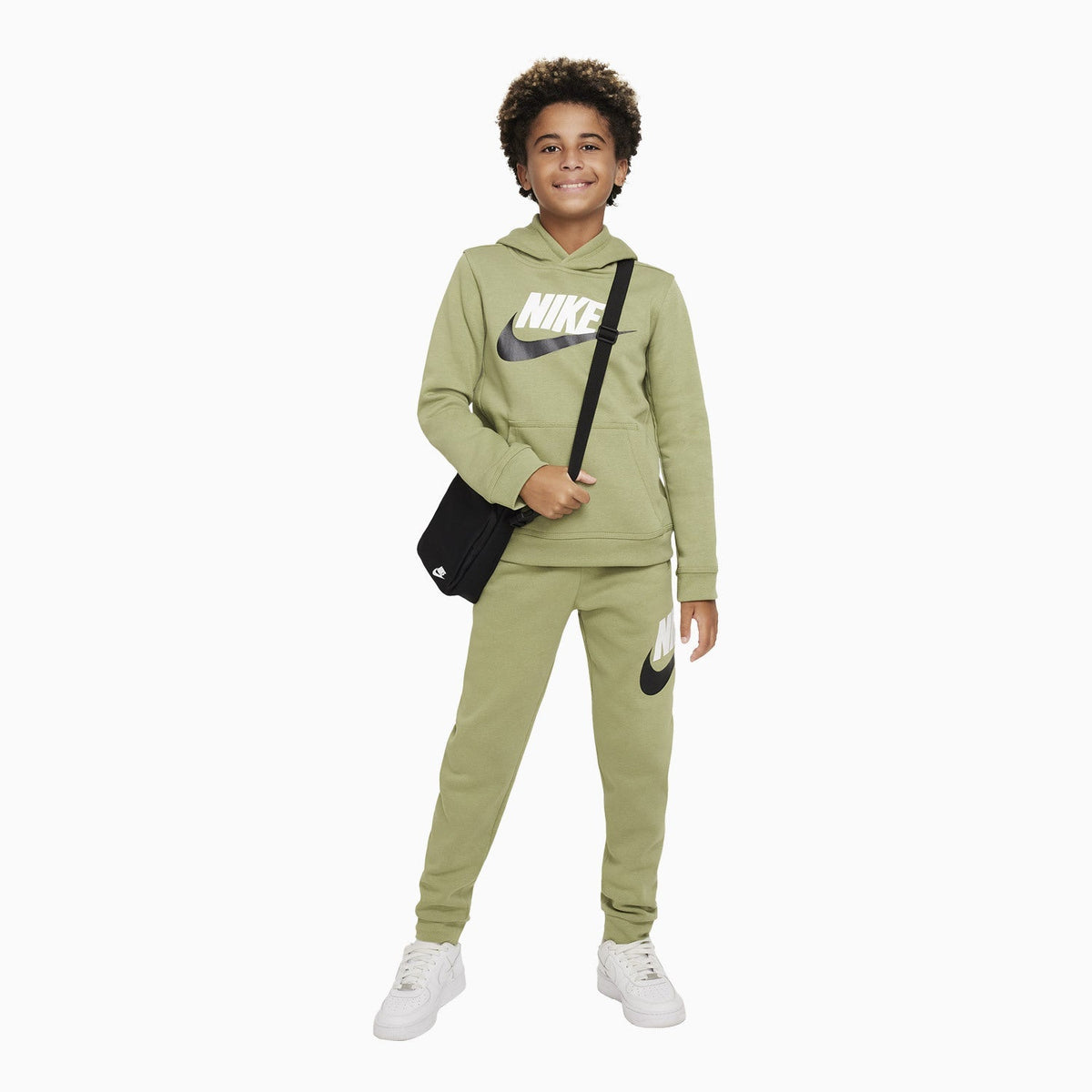 nike-kids-sportswear-club-fleece-outfit-cj7861-334-cj7863-334