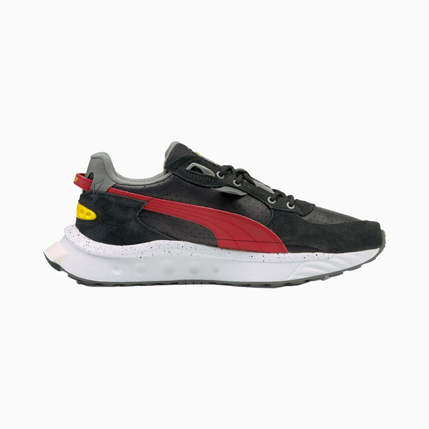 puma-mens-scuderia-ferrari-wild-rider-shoes-306937-01