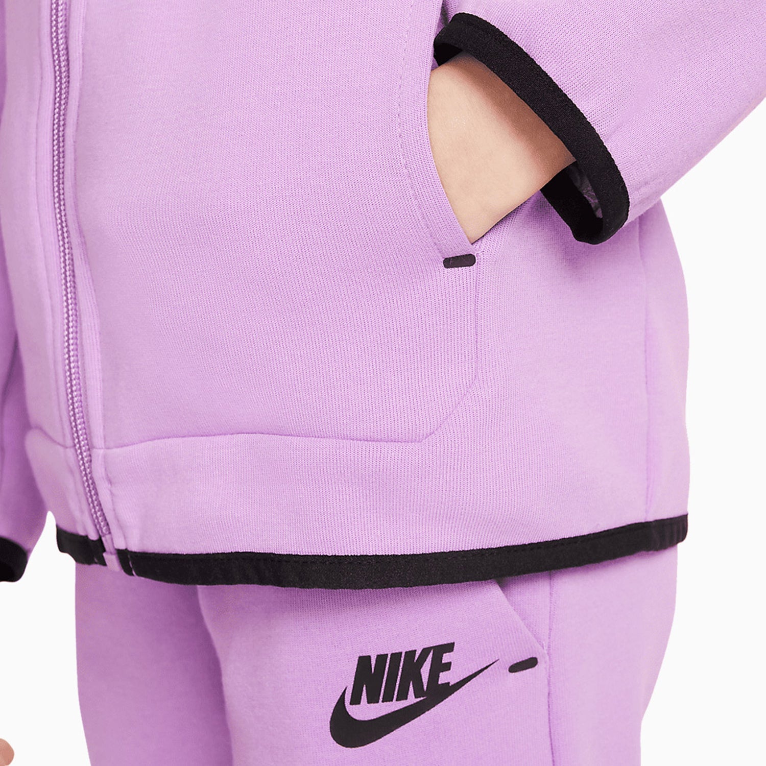 nike-kids-sportswear-tech-fleece-outfit-36h052-p85
