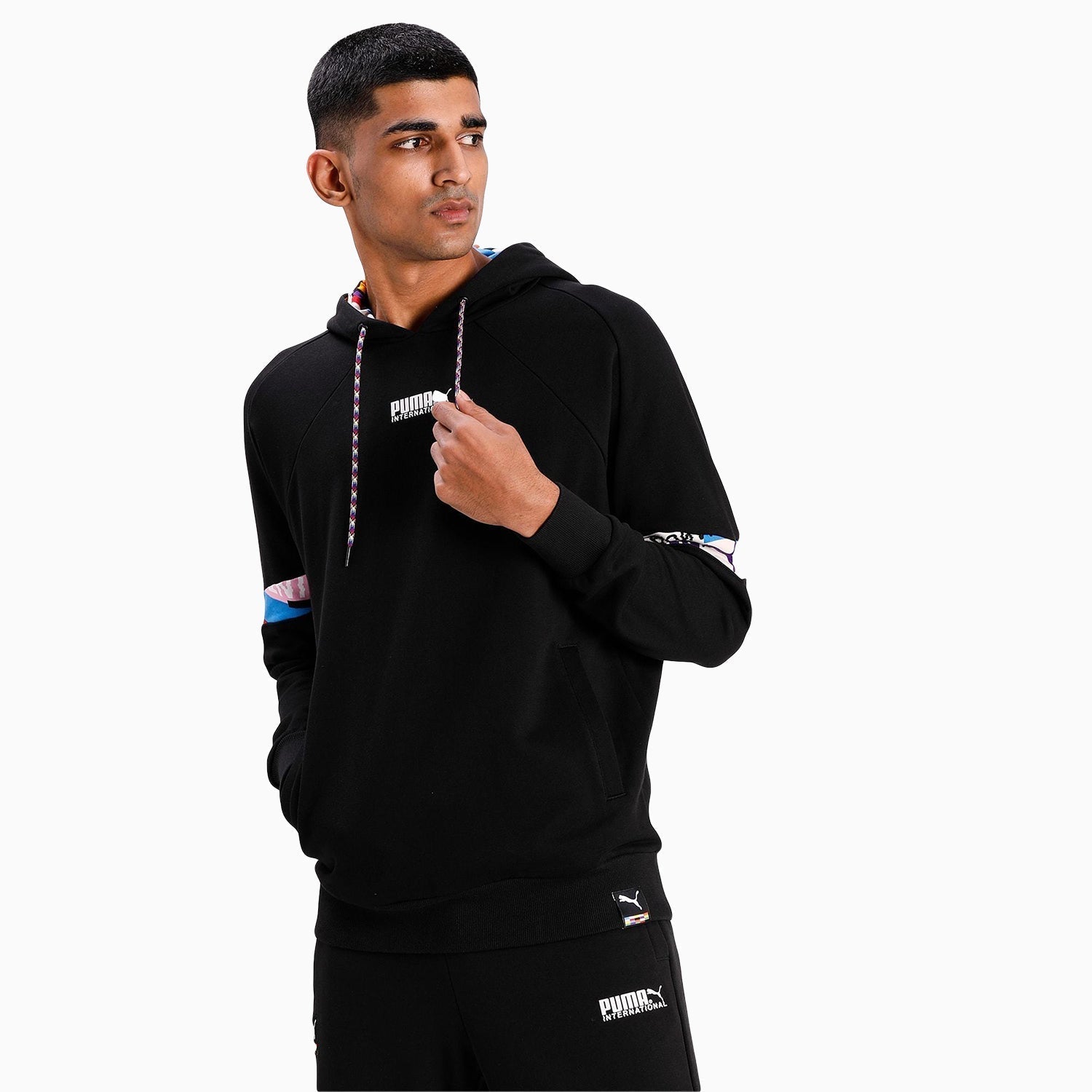 puma-mens-international-jogging-suit-531063-01-531027-01