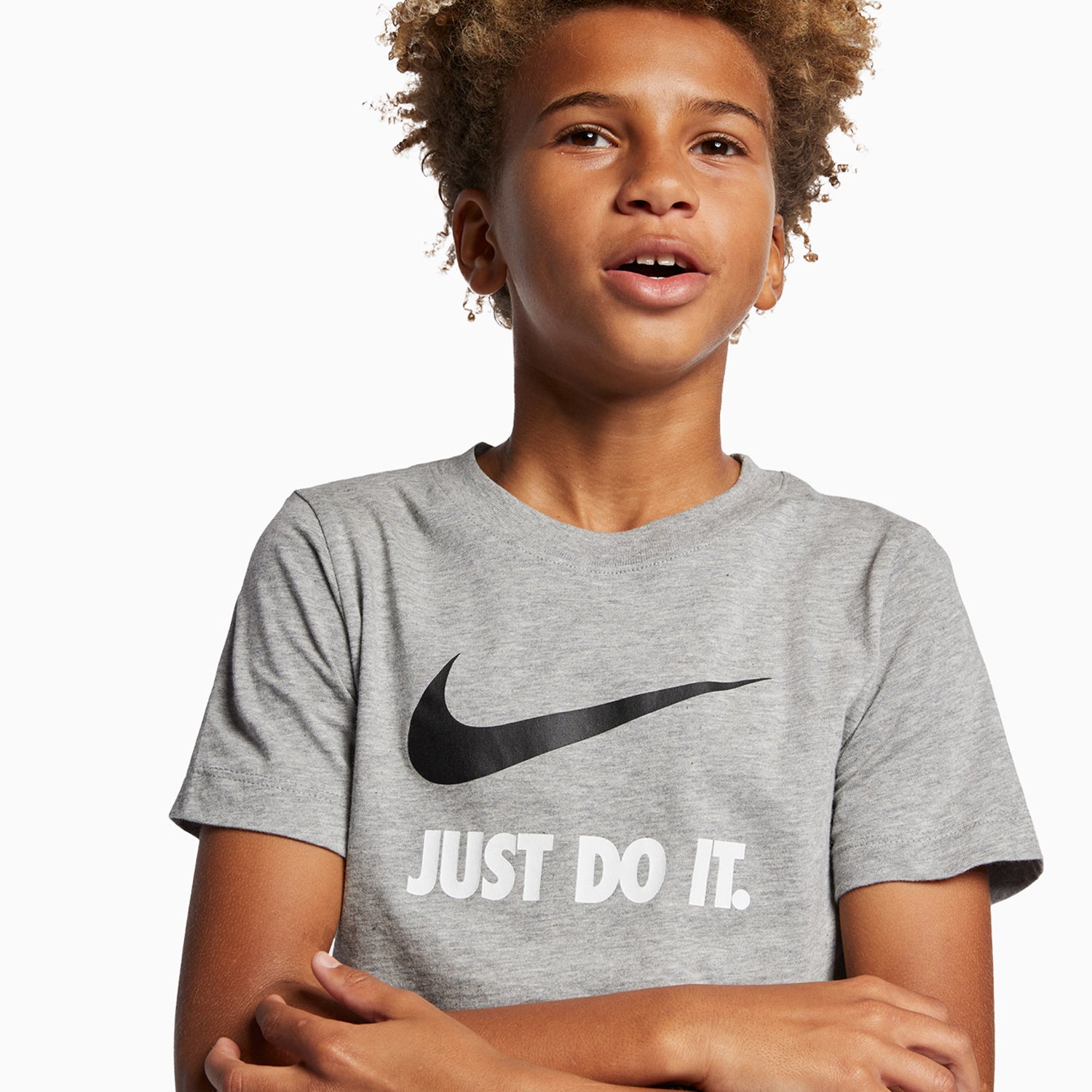 kids-nike-sportswear-t-shirt-just-do-it-and-shorts-outfitar5249-063-da0826-063