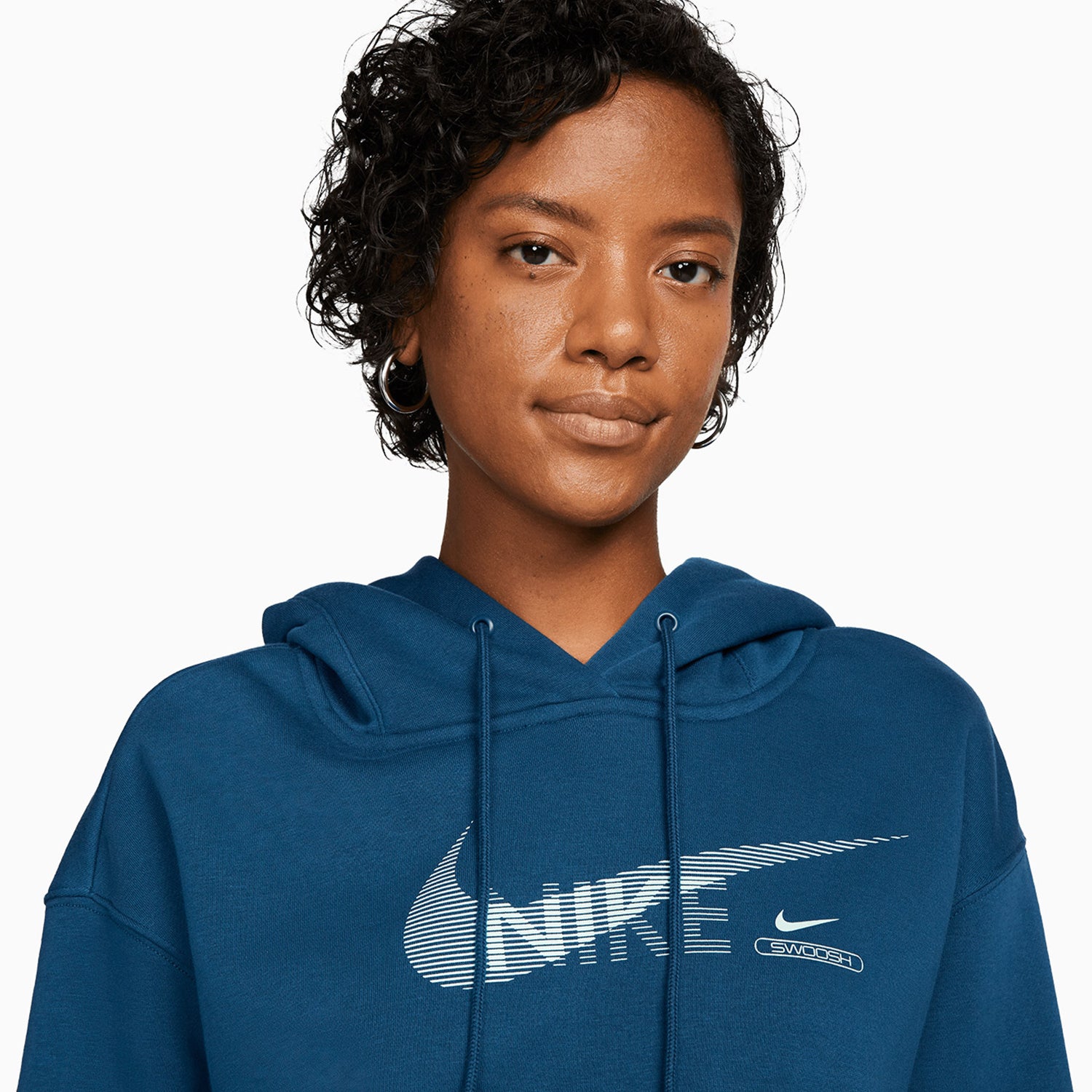 nike-womens-sportswear-swoosh-pro-outfit-dr5613-460-cz9779-460