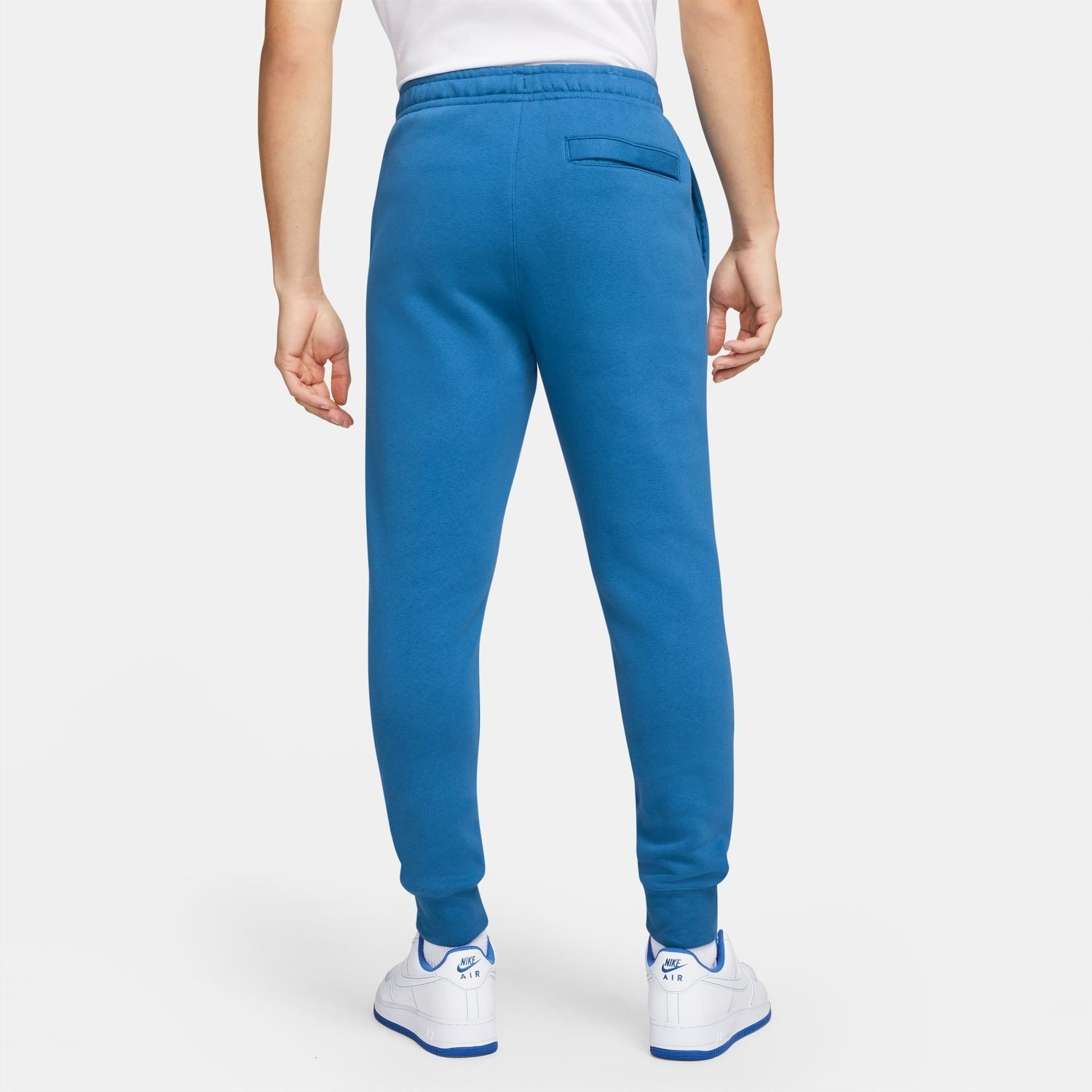 nike-mens-sportswear-club-fleece-outfit-bv2645-407-bv2671-407