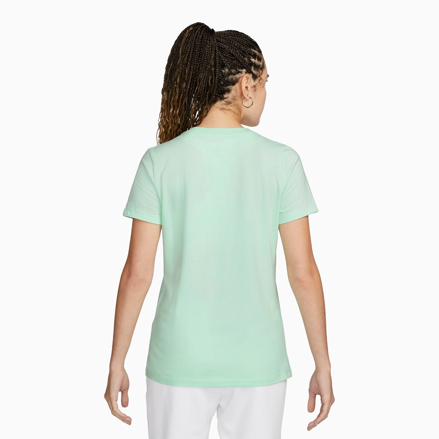 nike-womens-sportswear-essential-t-shirt-bv6169-379