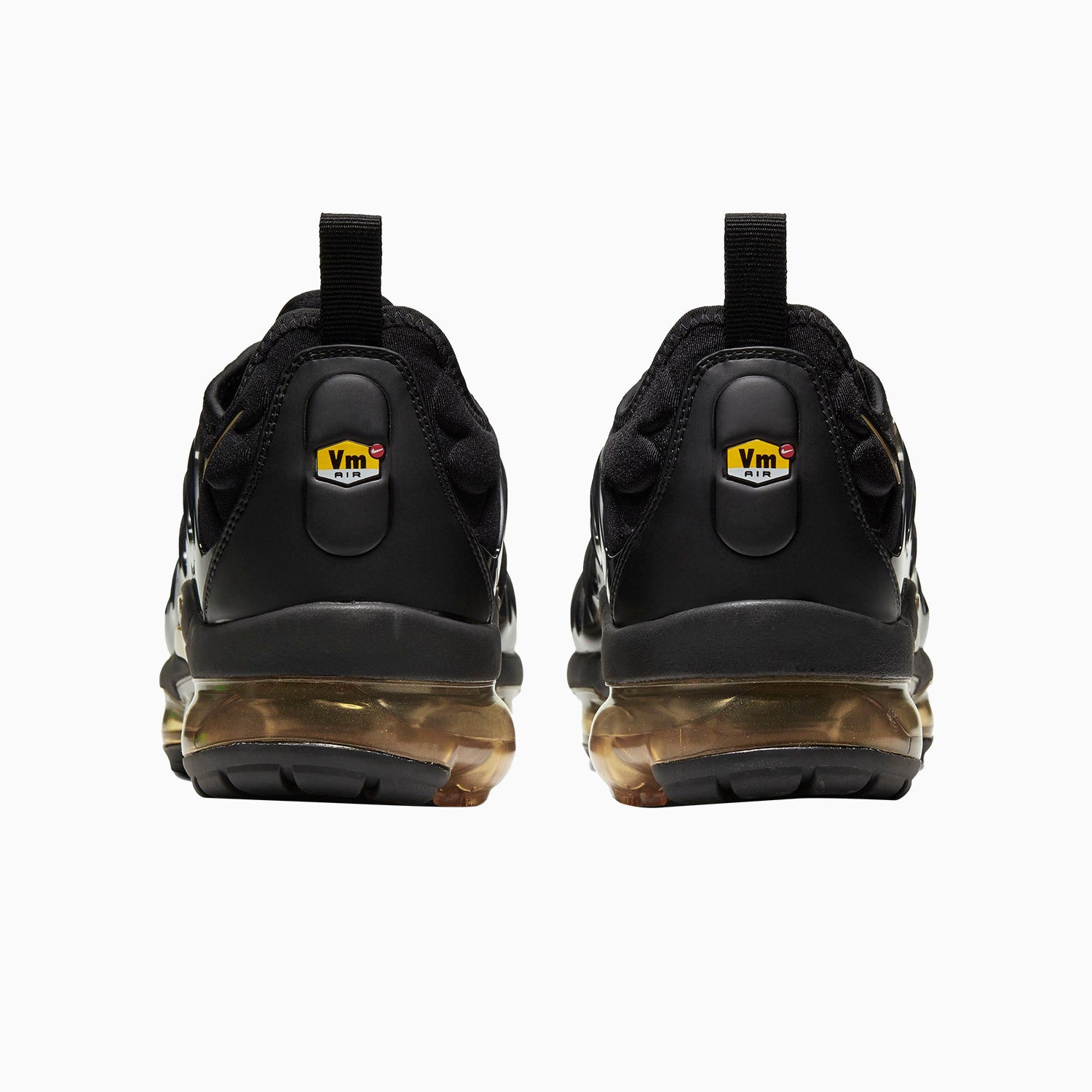 nike-mens-air-vapormax-plus-cw7299-001