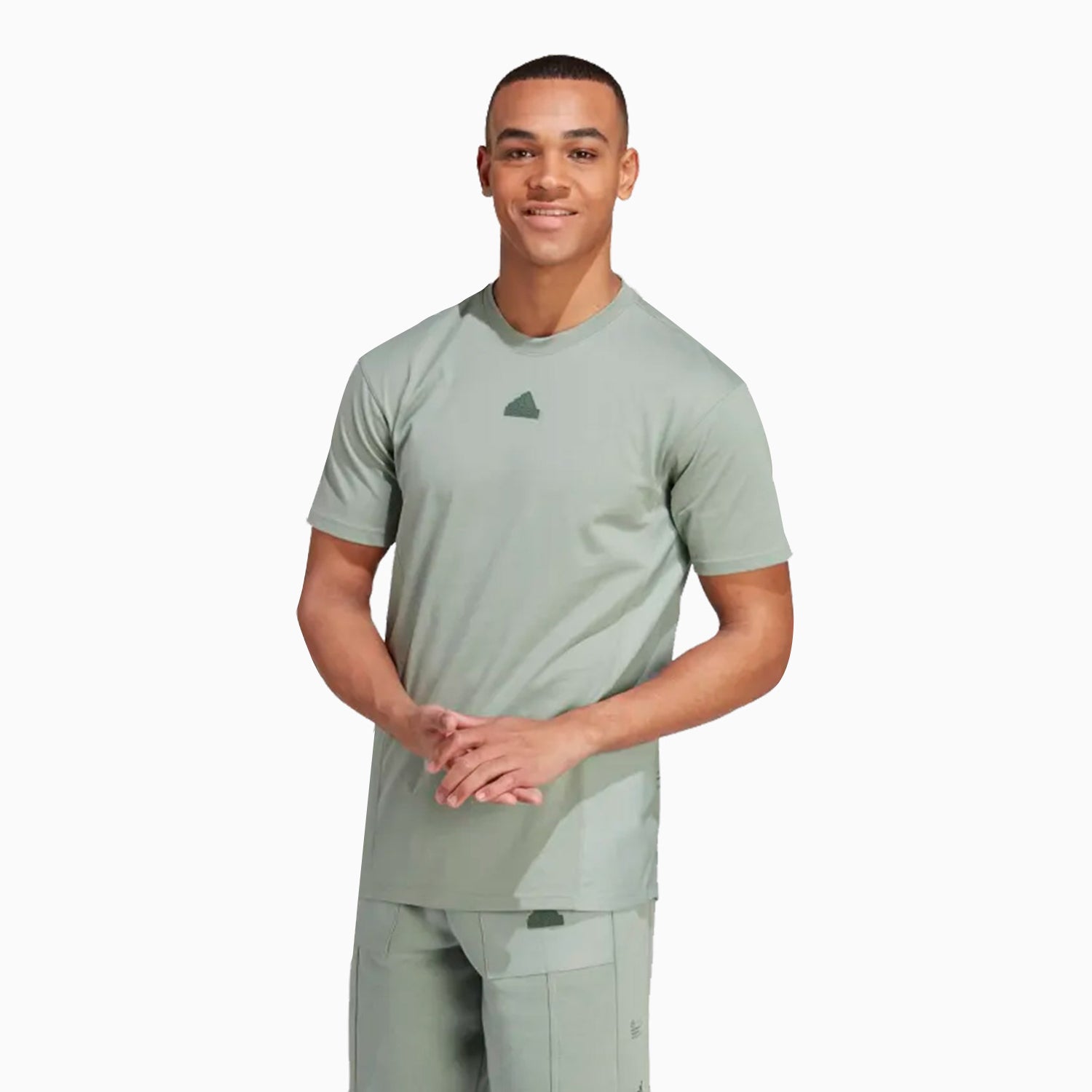 adidas-mens-sportswear-city-escape-outfit-ic9732-ic9738