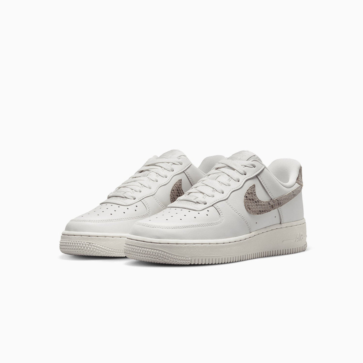 nike-womens-nike-air-force-1-07-low-snakeskin-dd8959-002