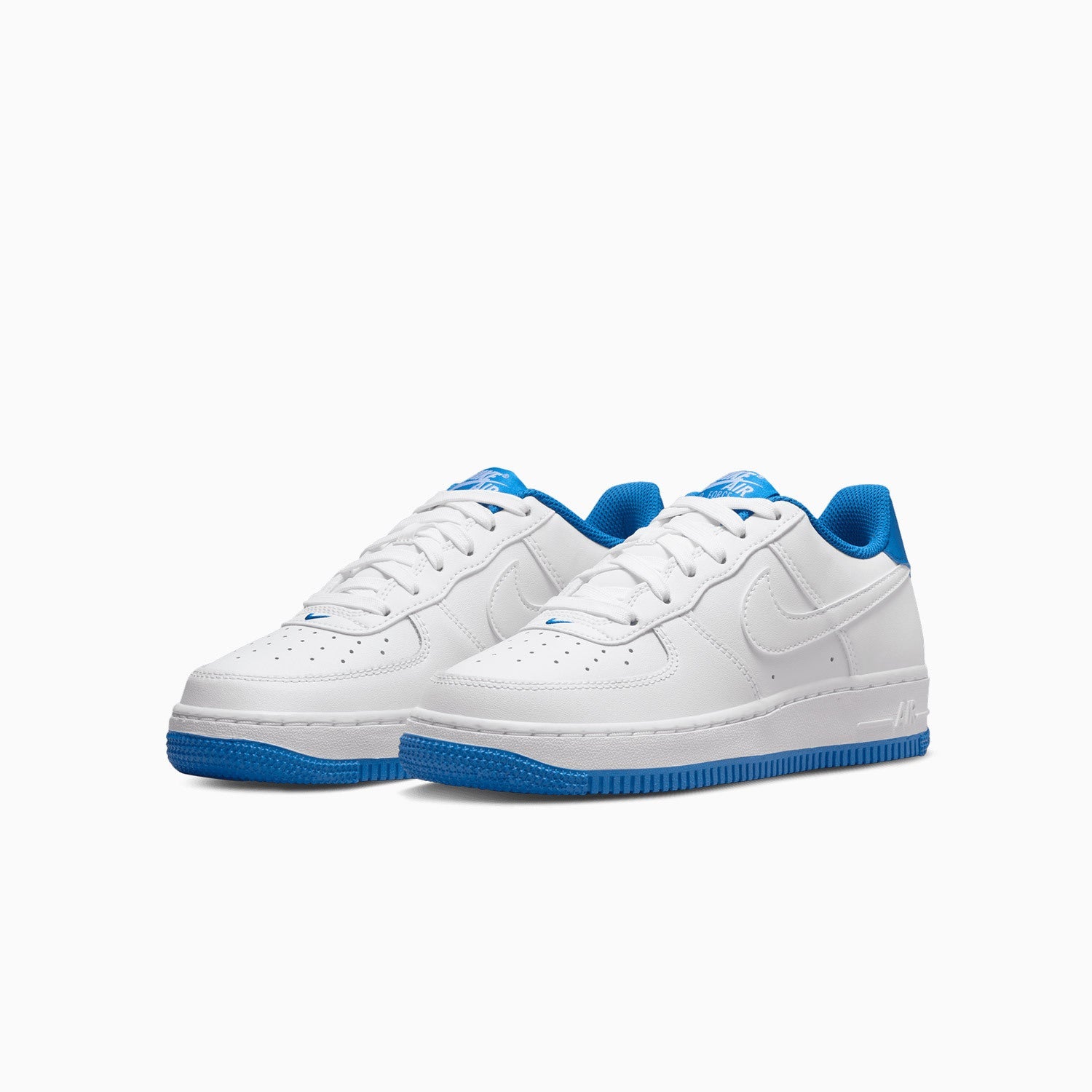 nike-kids-air-force-1-essential-grade-school-dv1331-101