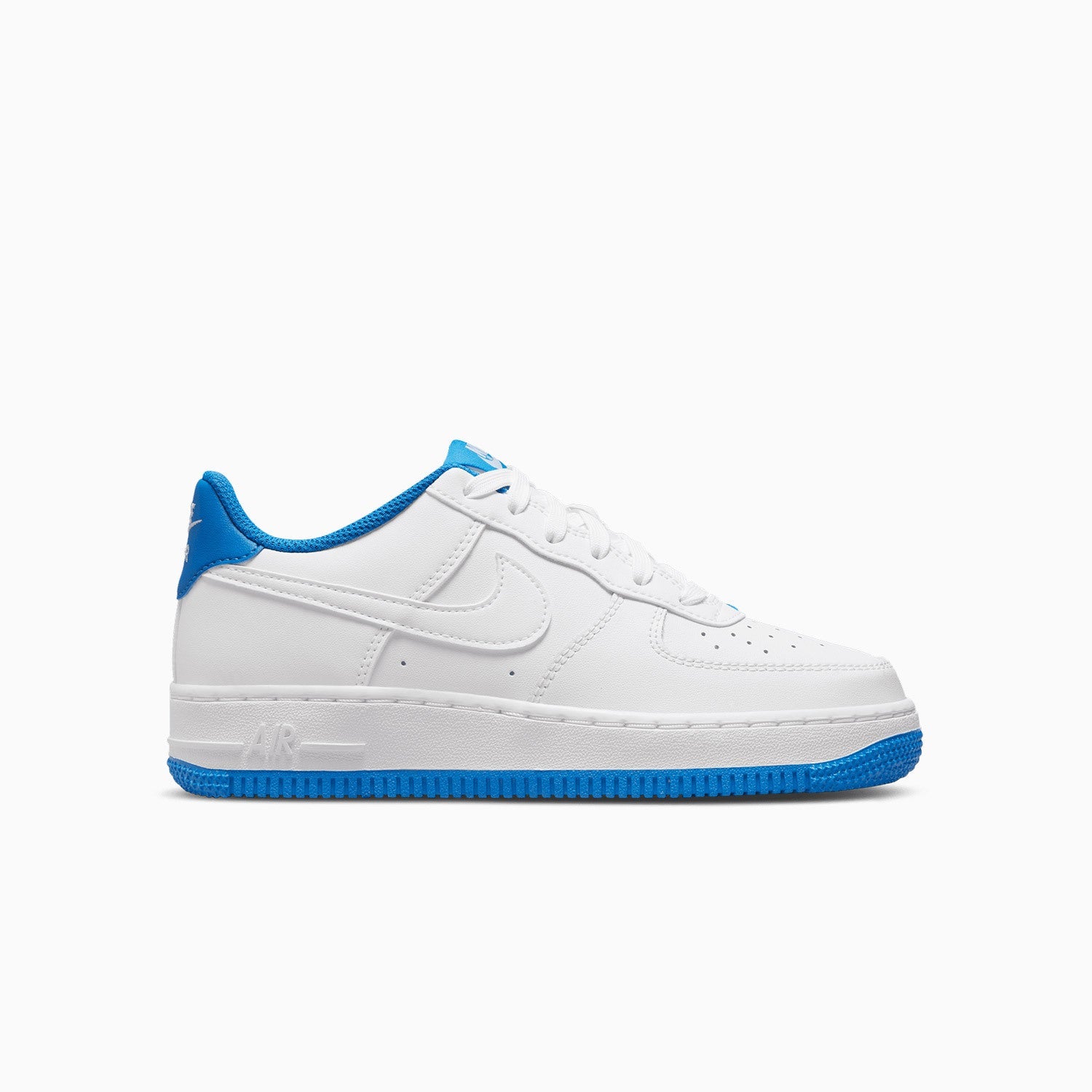 nike-kids-air-force-1-essential-grade-school-dv1331-101
