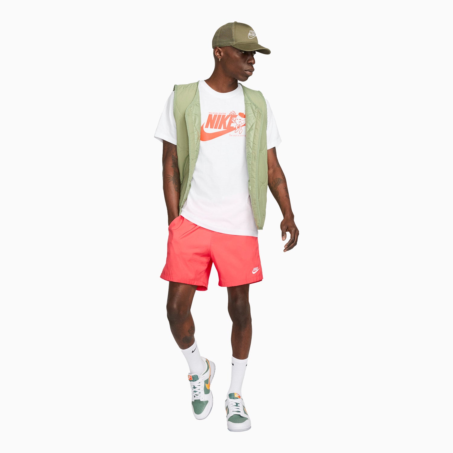 nike-mens-nike-sportswear-art-t-shirt-fb9796-100