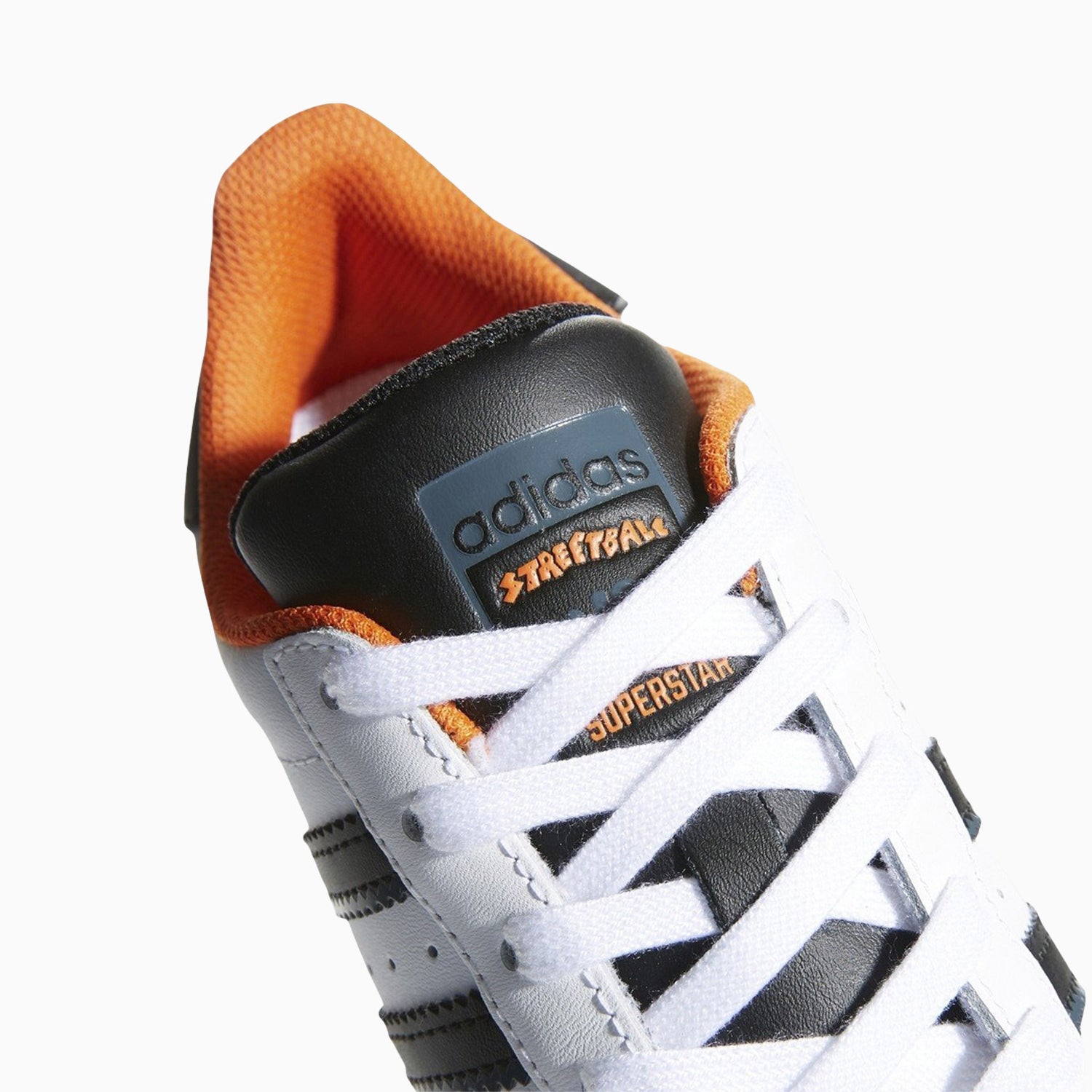 adidas-kids-superstar-shoes-grade-school-fv3685