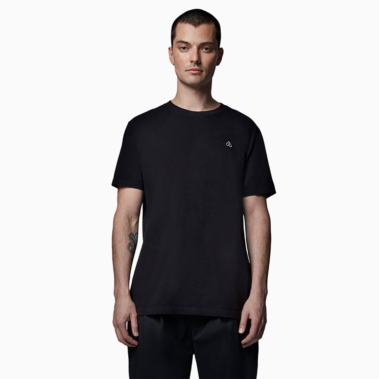 moose-knuckles-mens-classic-logo-t-shirt-m31mt700-224