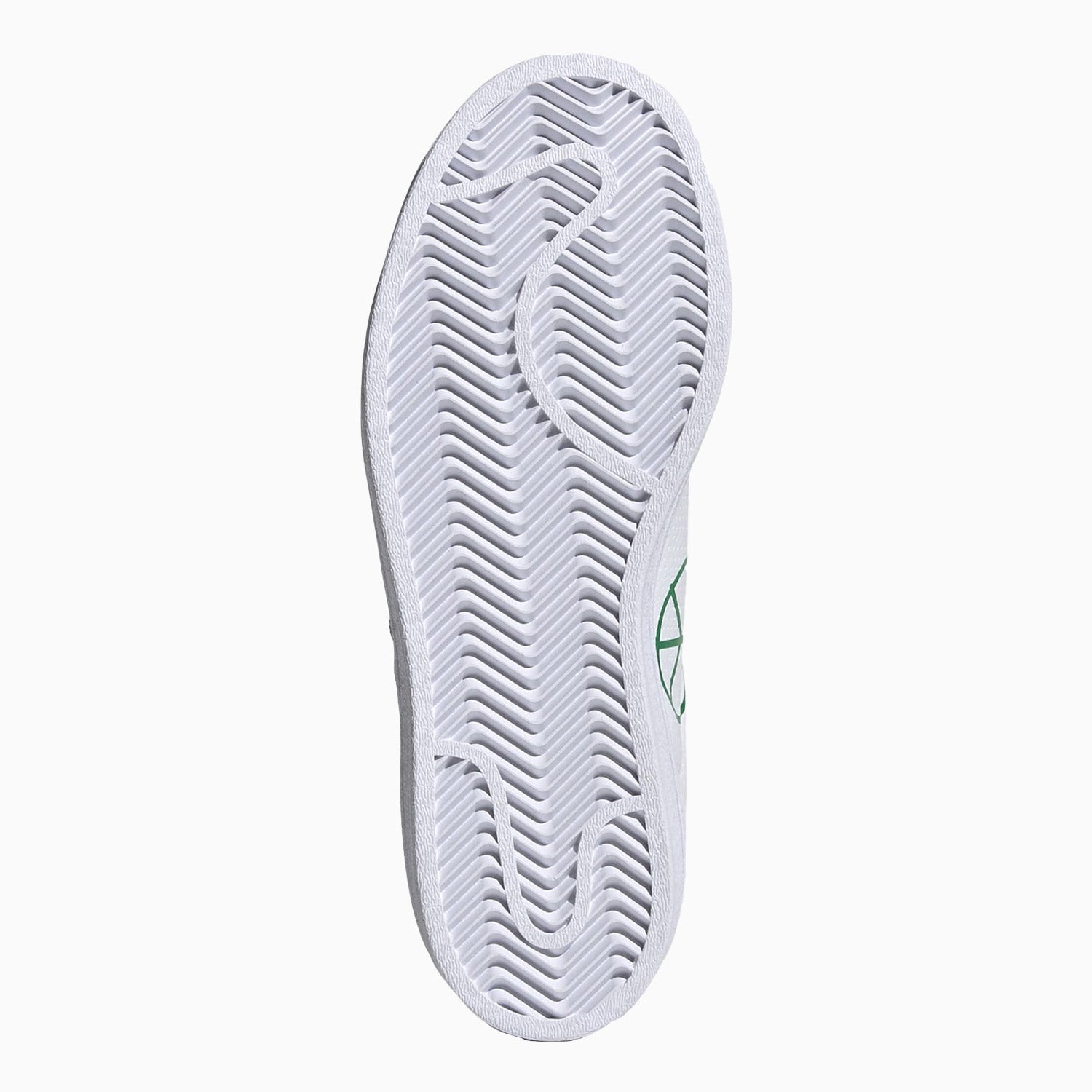 adidas-kids-superstar-shoes-grade-school-fw0818