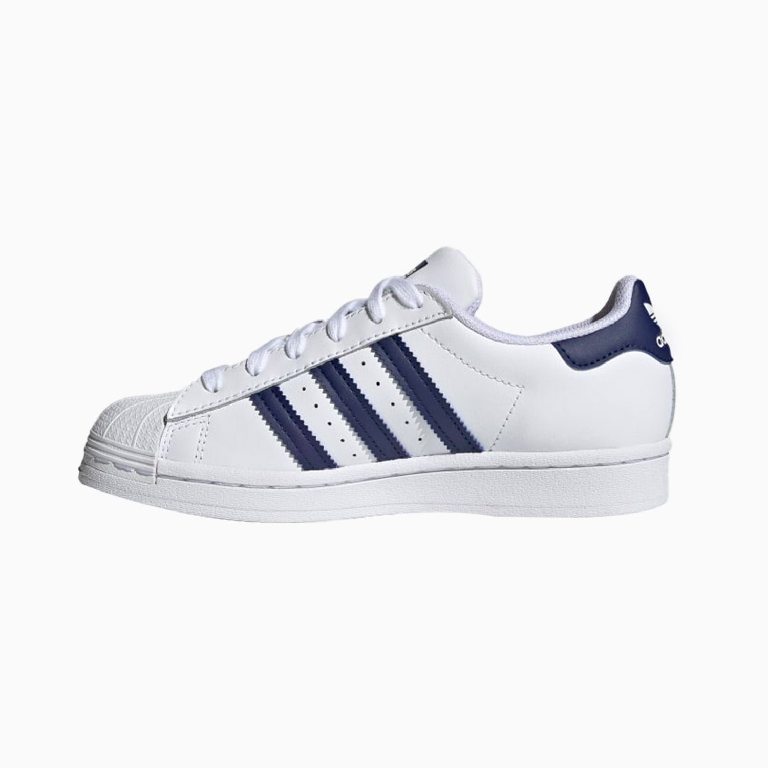 adidas-kids-superstar-shoes-grade-school-gz9096