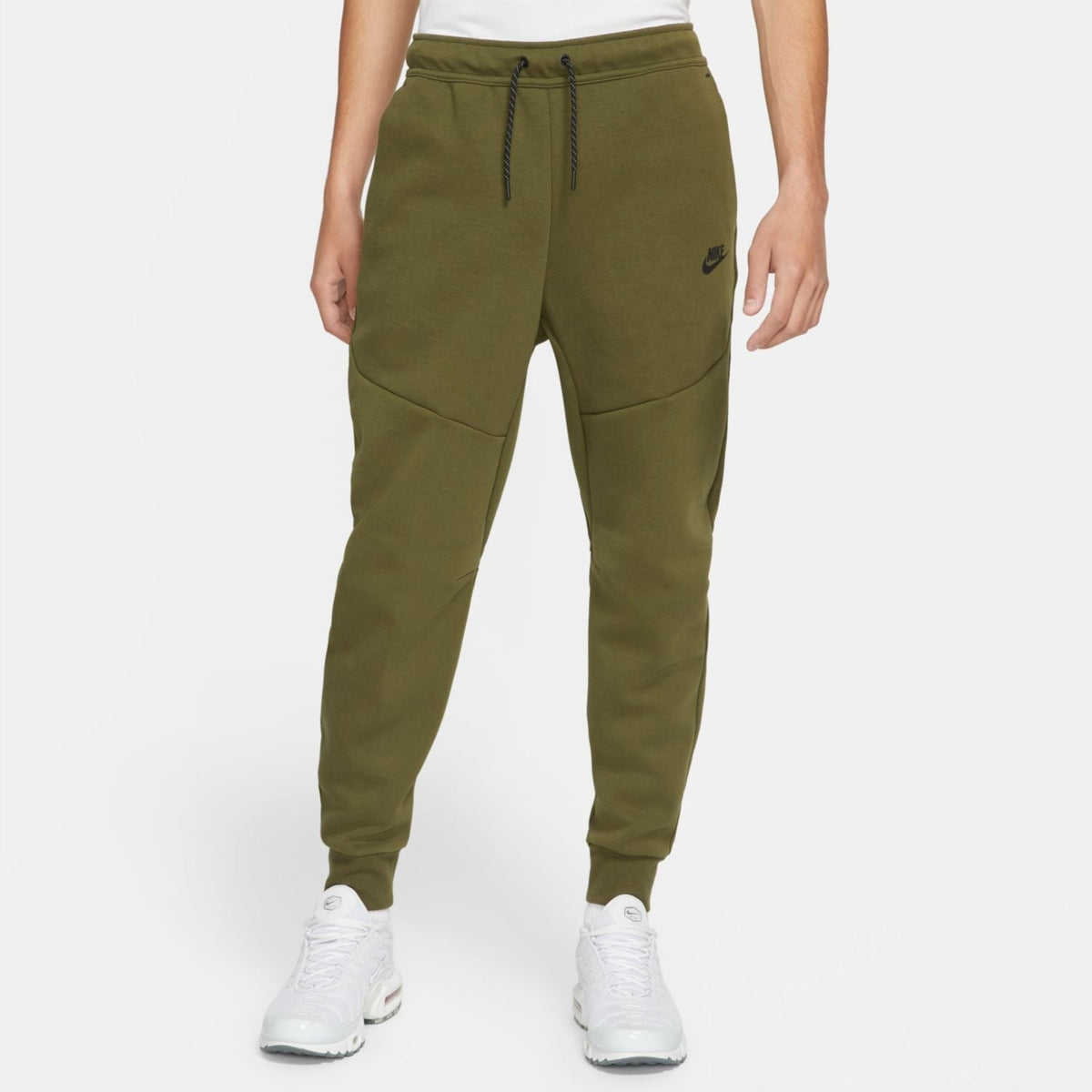 nike-mens-sportswear-tech-fleece-tracksuit-cu4489-326-cu4495-326