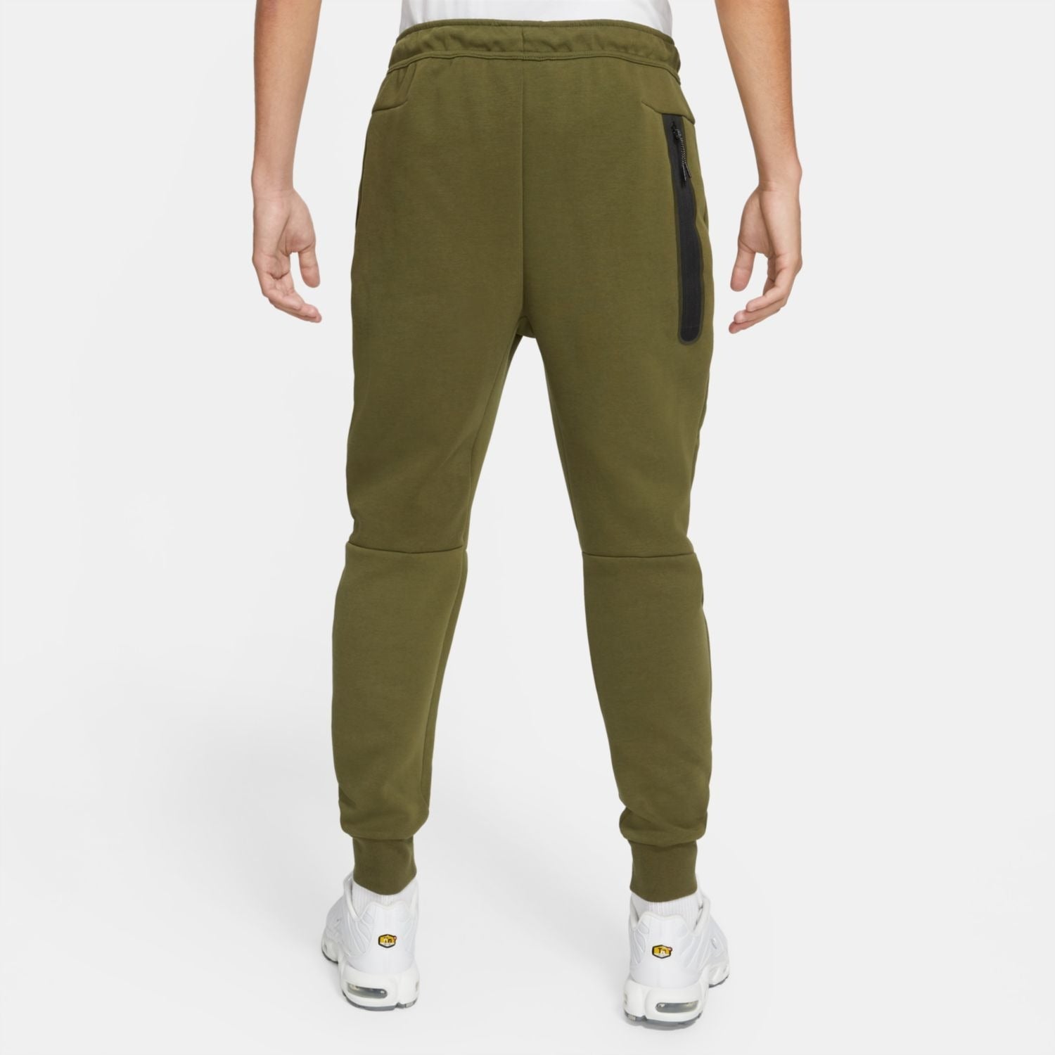 nike-mens-sportswear-tech-fleece-tracksuit-cu4489-326-cu4495-326
