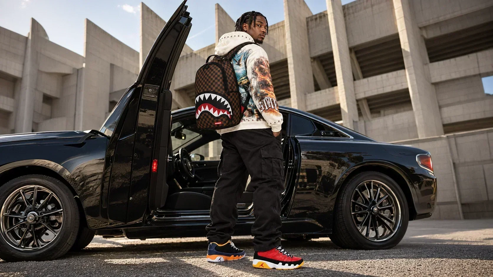 Fits Featuring Sneakers and Hoodies: American Streetwear Staples