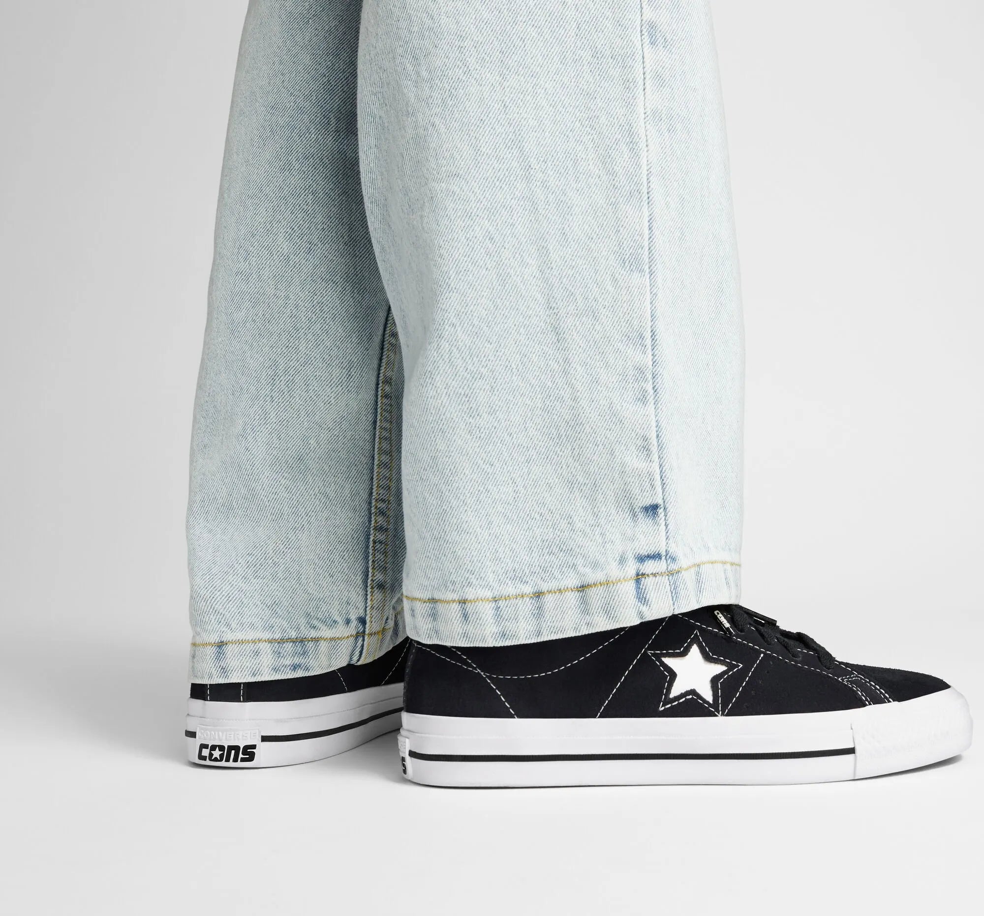 CONS One Star Pro Suede