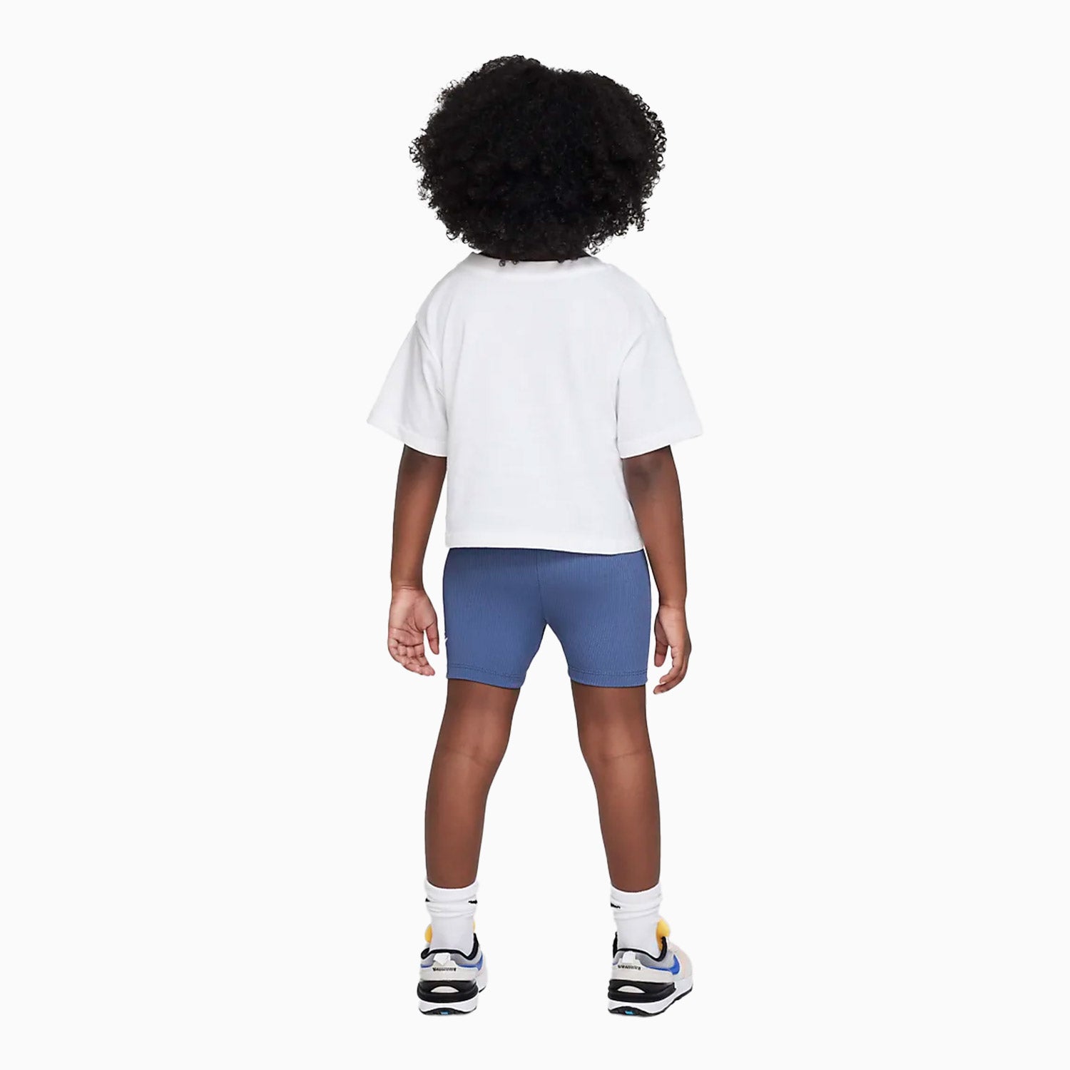 nike-kids-nike-lets-roll-boxy-tee-and-shorts-outfit-26k861-u6b