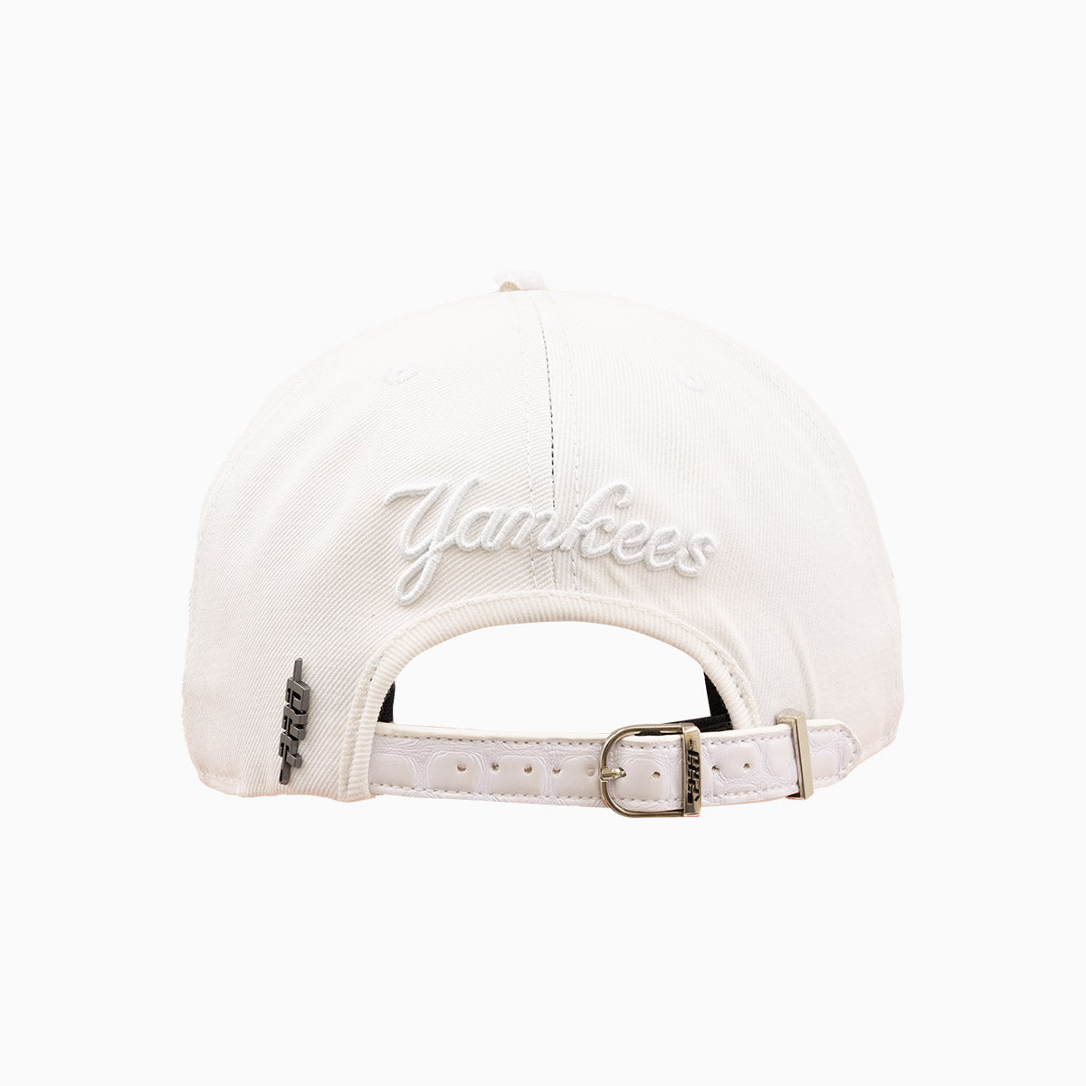 Pro Standard Men's New York Yankees MLB Leather Visor Flatbrim Snapback Hat