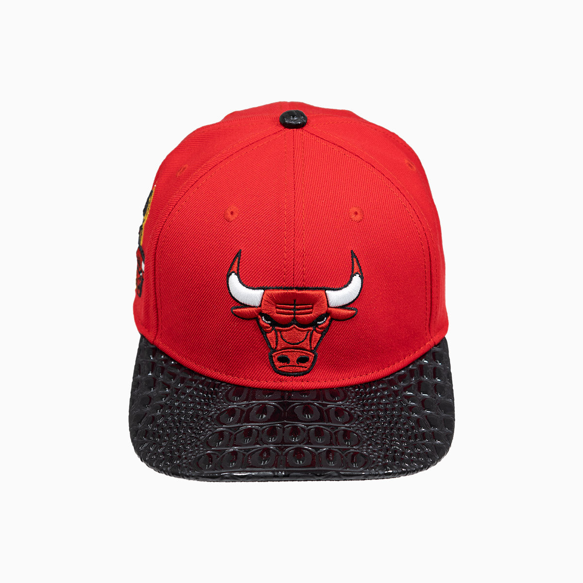 pro-standard-chicago-bulls-nba-hat-with-leather-visor-bcb756501a1-rbk