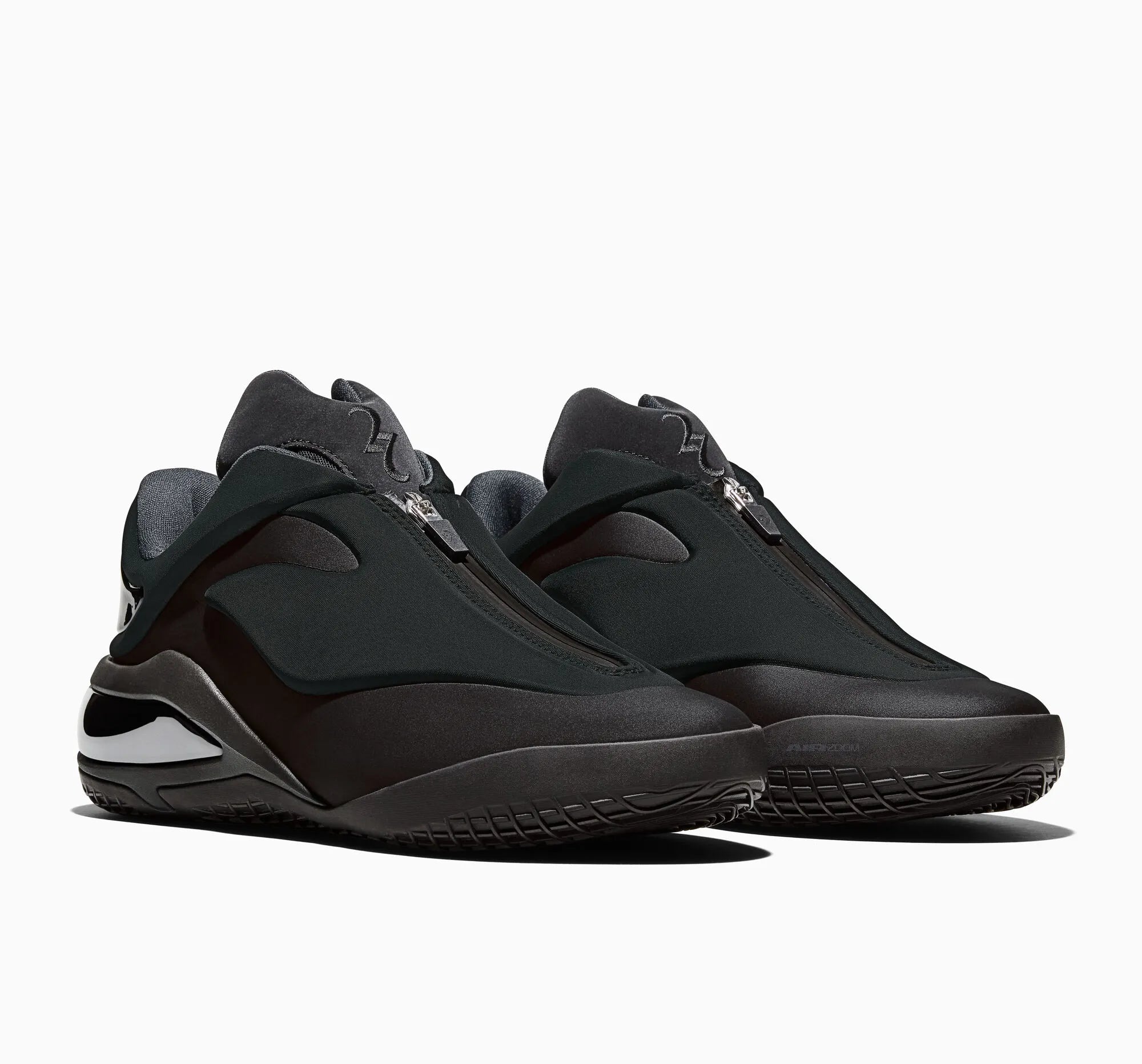 SHAI 001 "Charm Black"