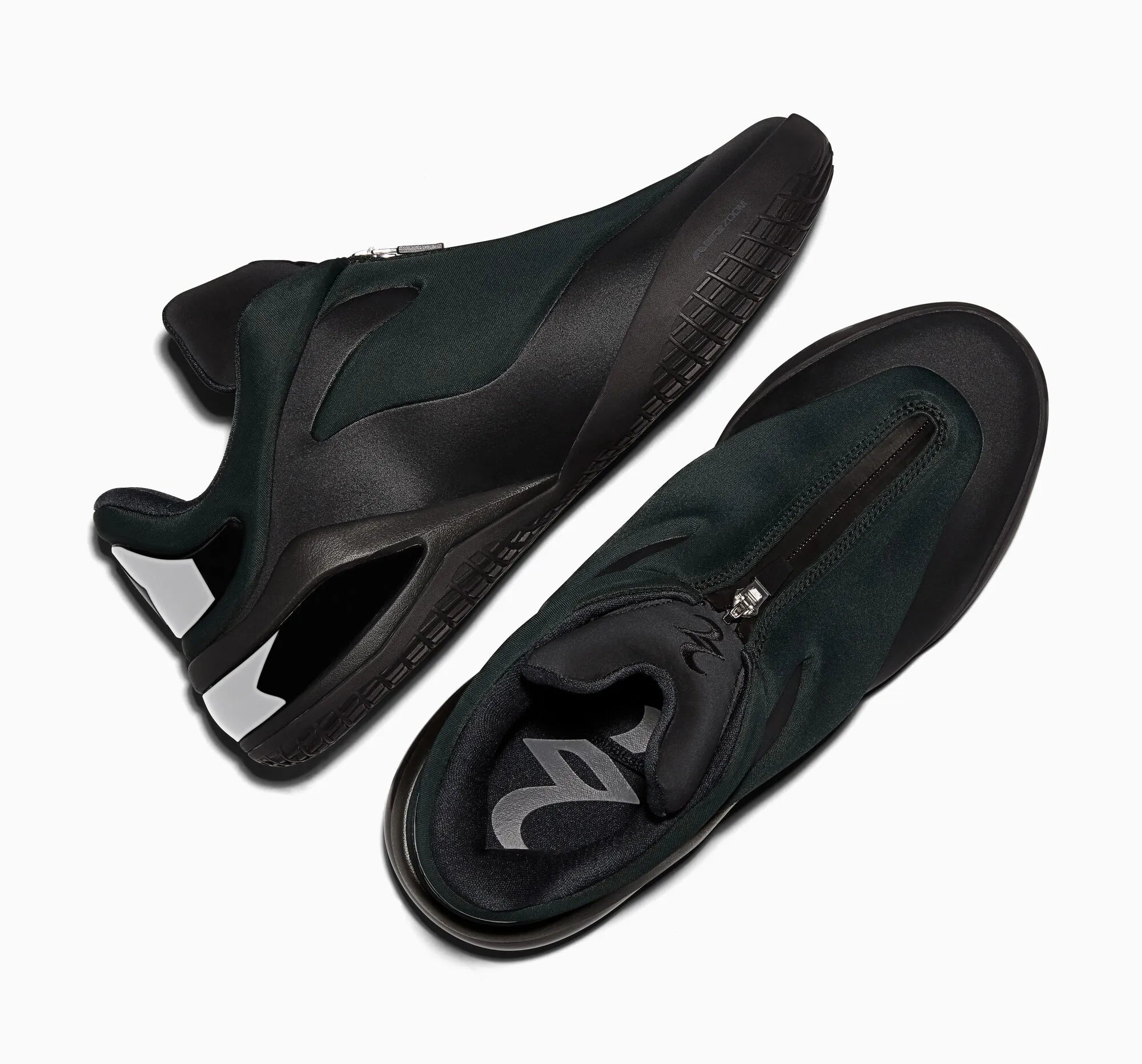 SHAI 001 "Charm Black"