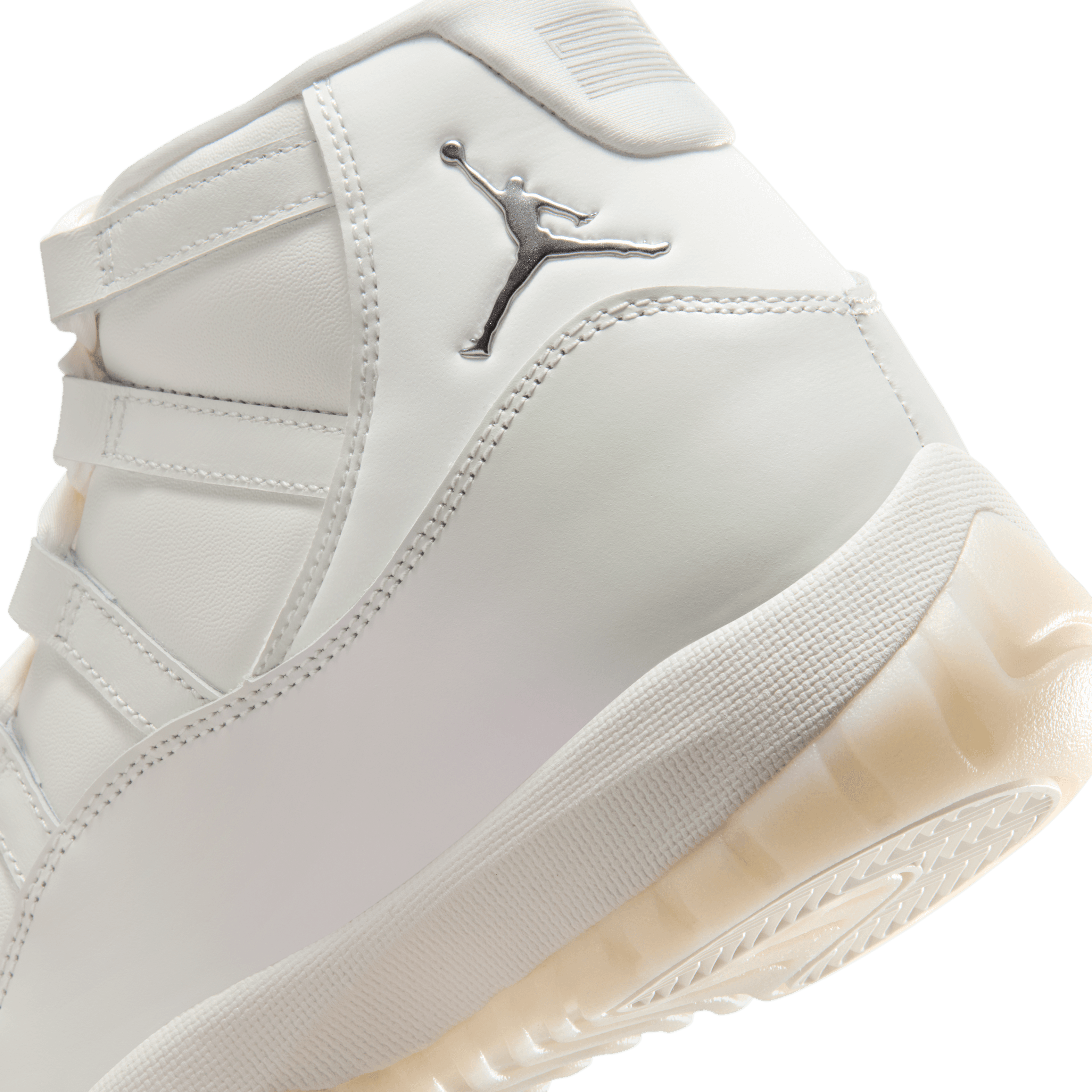 Women's Air Jordan 11 Retro "Pearl"