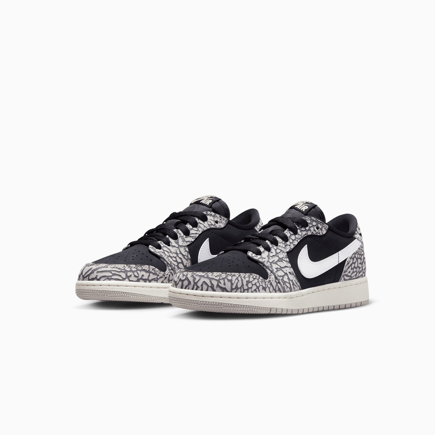 kids-air-jordan-1-retro-og-black-cement-grade-school-shoes-cz0858-001