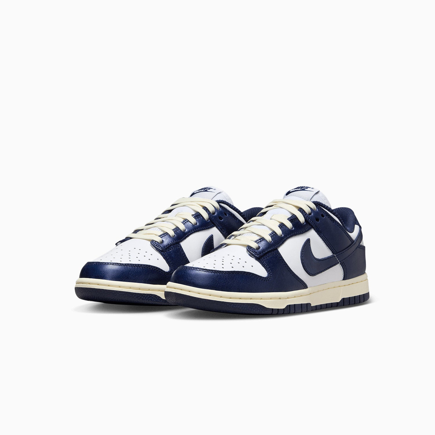 nike-womens-dunk-low-premium-vintage-navy-shoes-fn7197-100