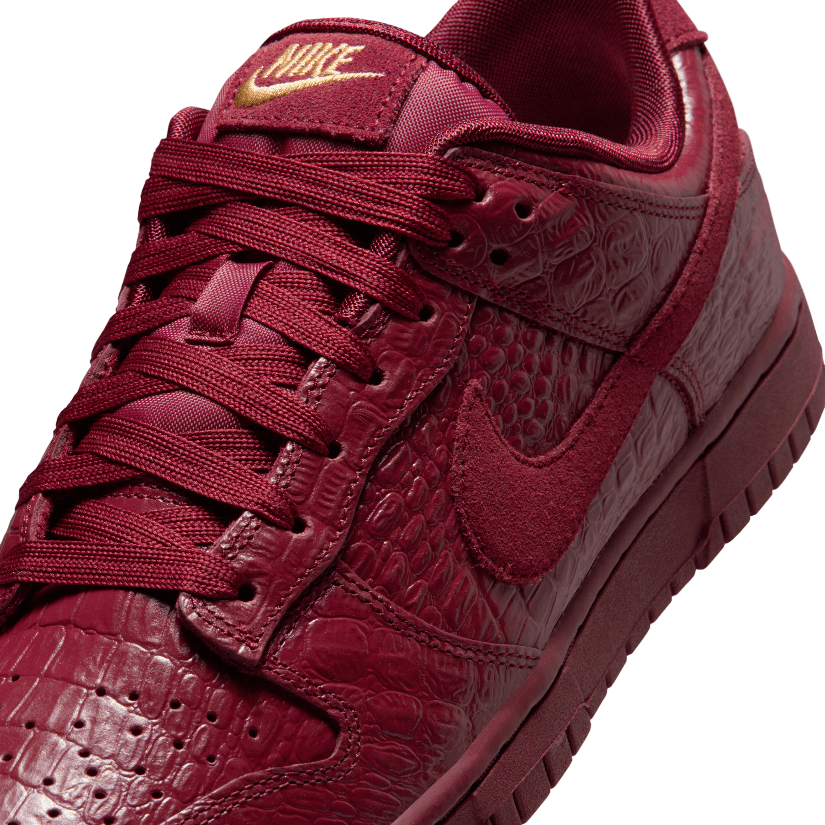 Women's Dunk Low "Crocodile Team Red"