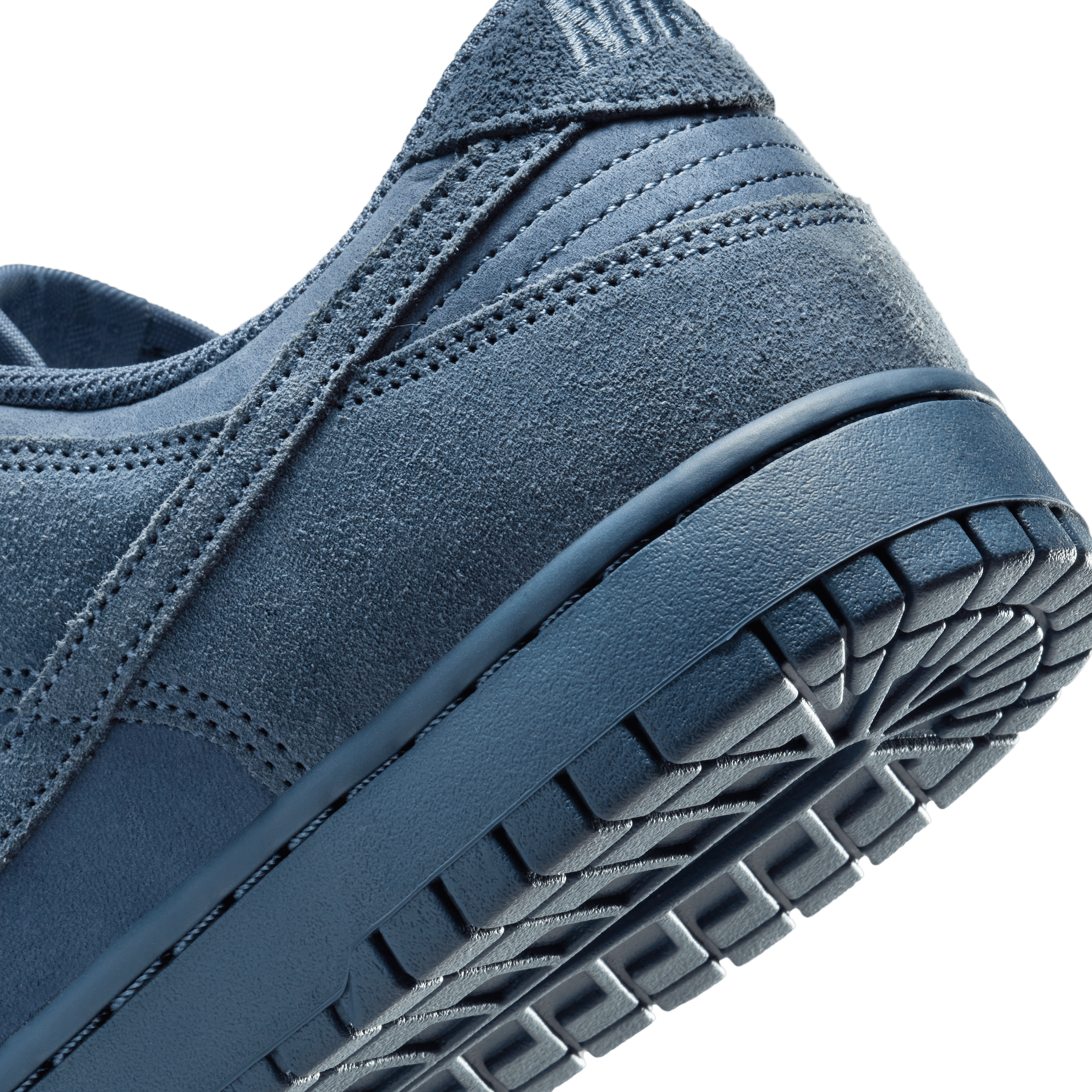 Men's Dunk Low Retro SE "Diffused Blue"