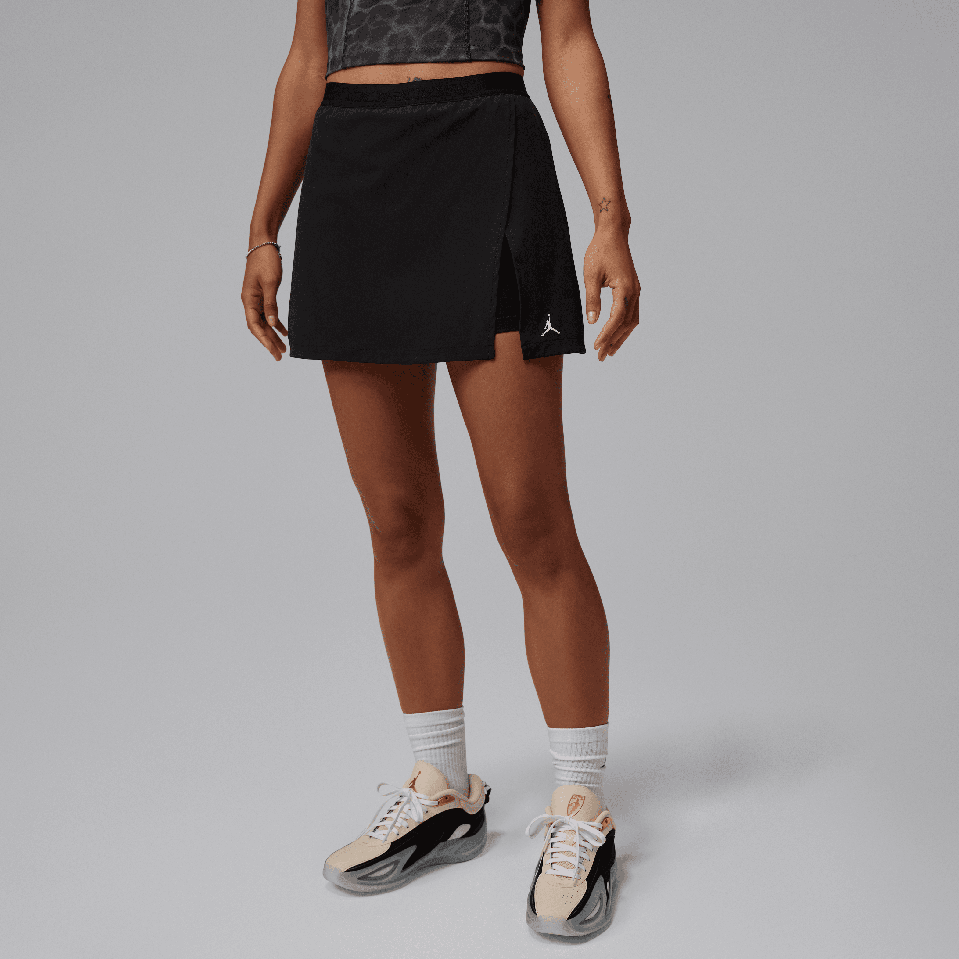 Women's Essentials High Rise Skirt