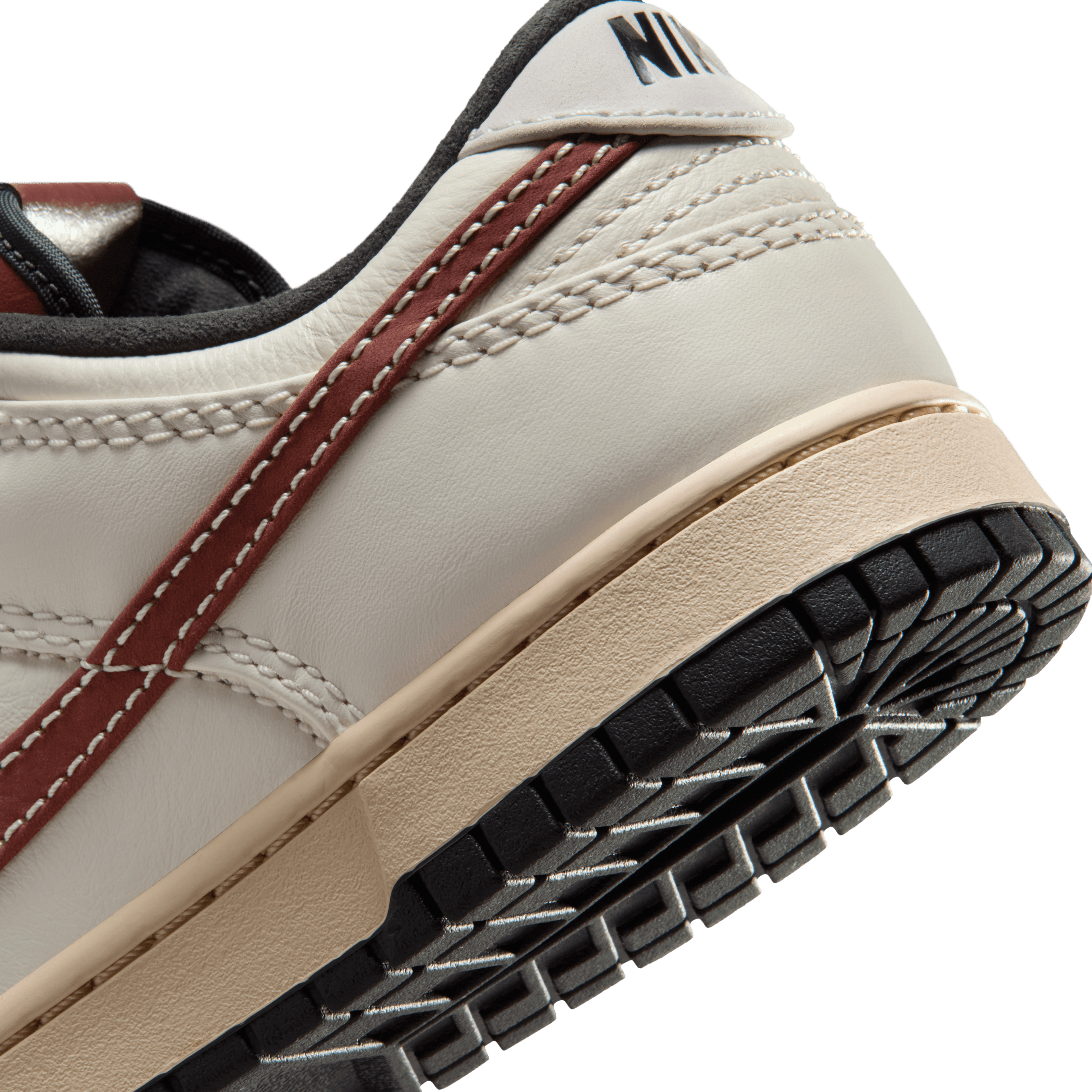 Men's Dunk Low "Dark Pony Soft Pearl"