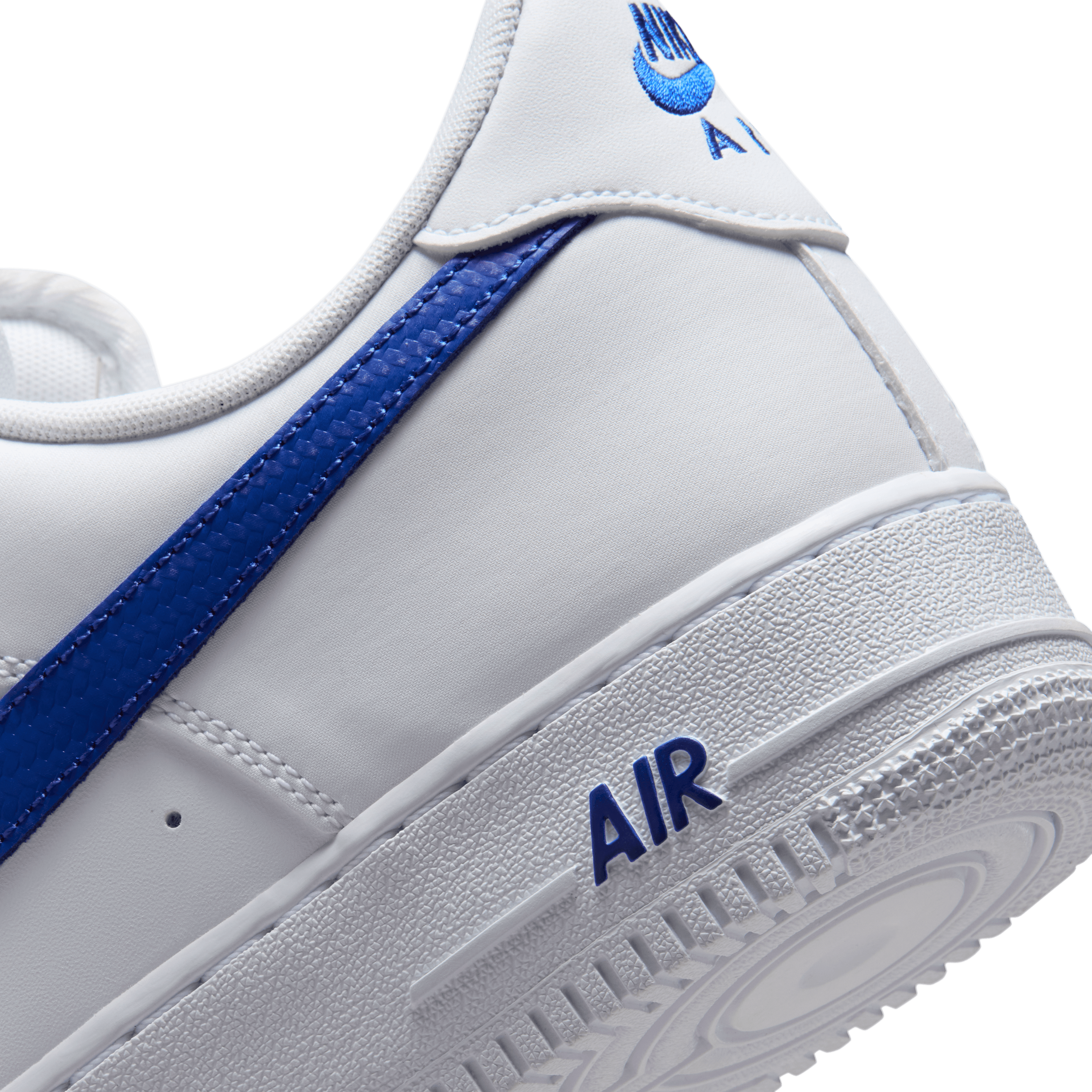 Men's Air Force 1 07 "Carbon Fiber Swoosh"