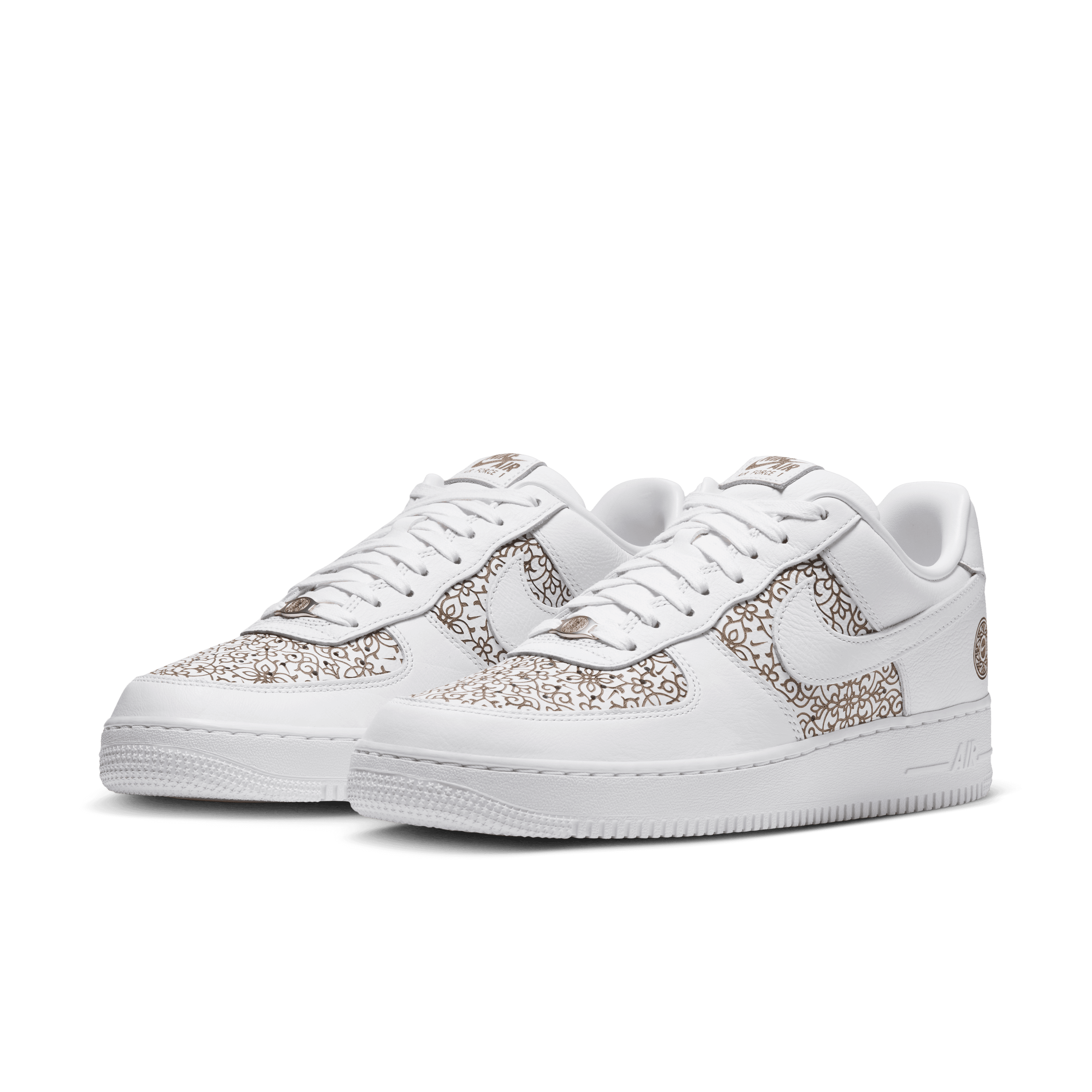 Men's Air Force 1 07 LV8 "Family Reunion"