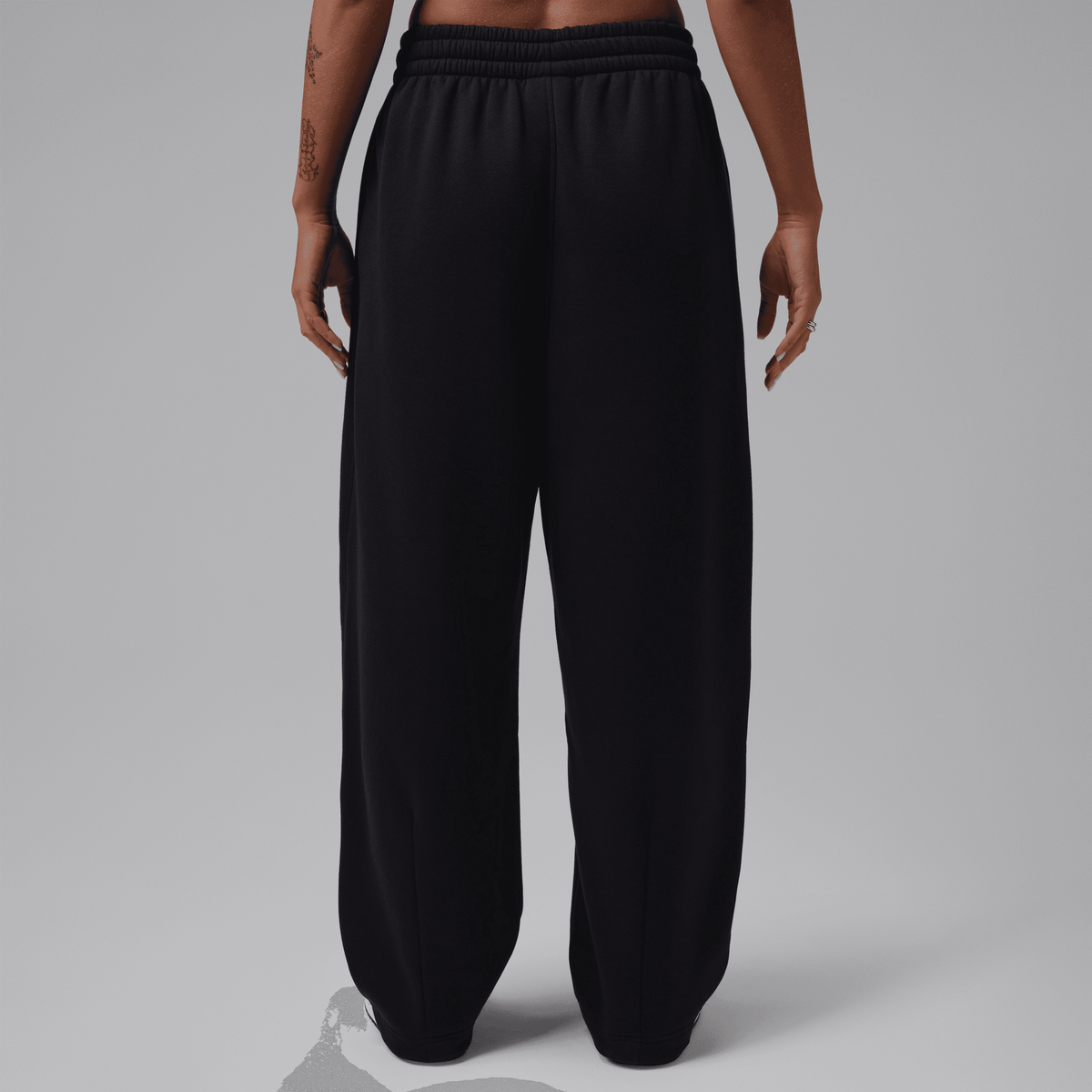 Women's Jordan Brooklyn Space Jam Fleece Outfit