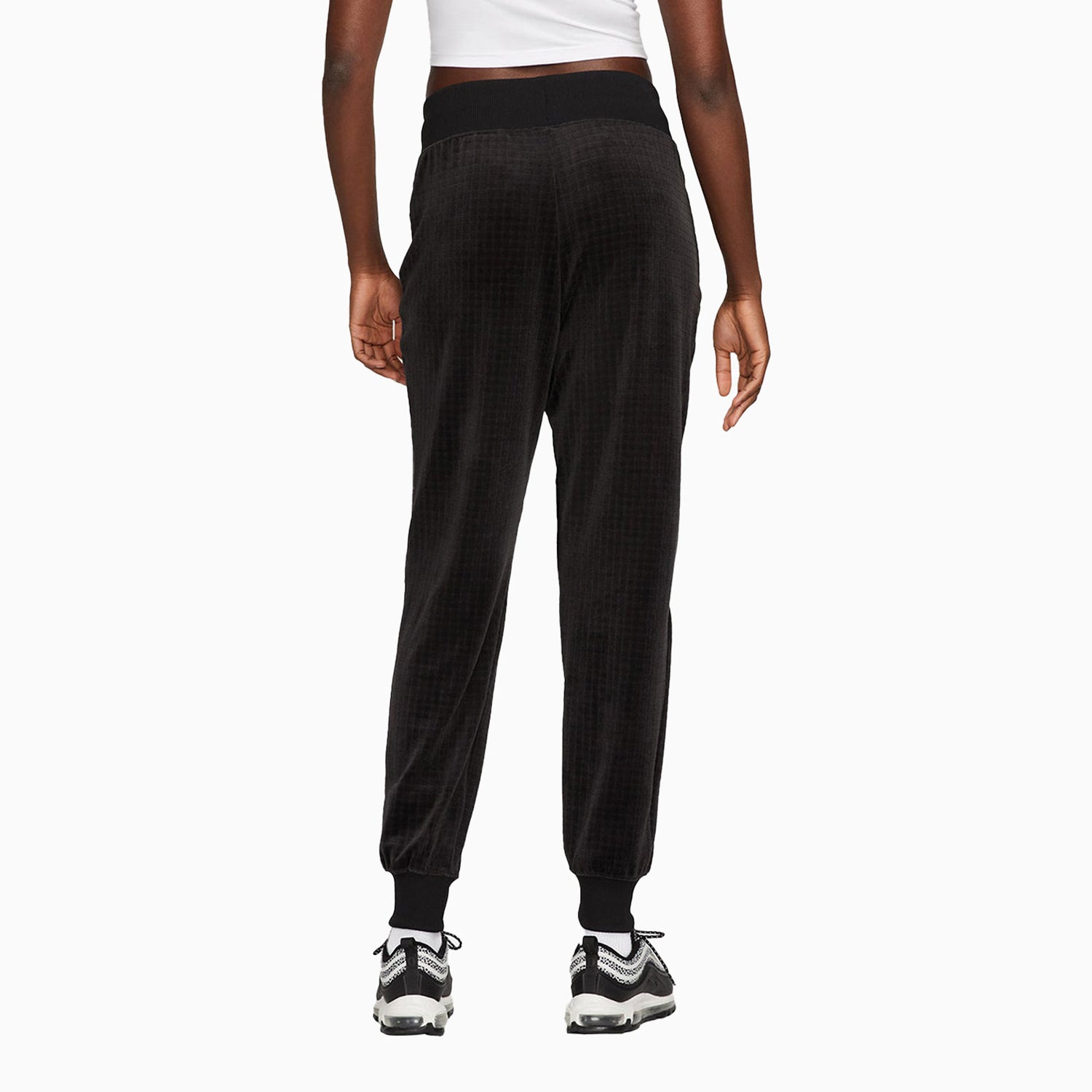 womens-nike-sportswear-tracksuit-dv7814-010