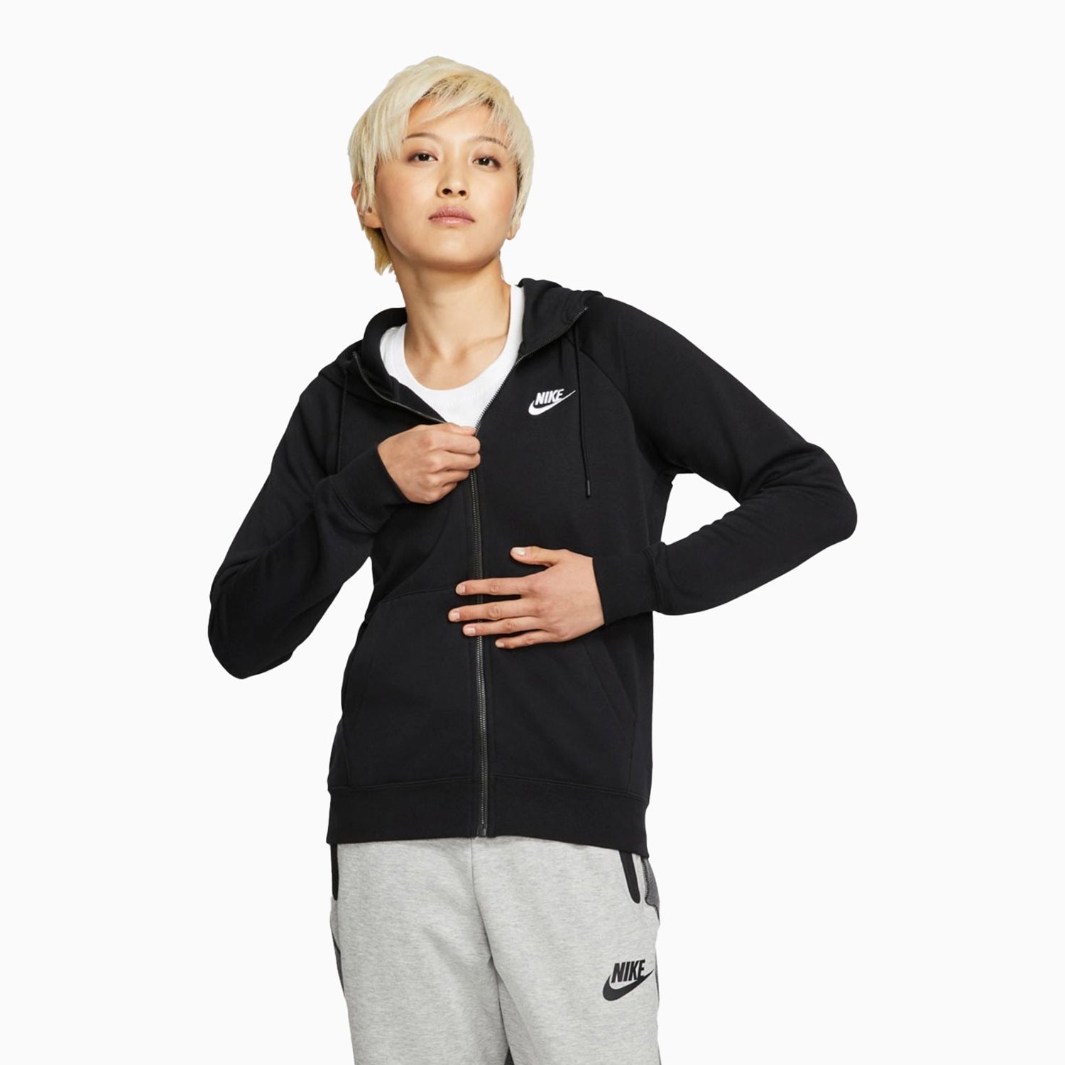 nike-womens-sportswear-essential-jogging-suit-bv4122-010-bv4095-010