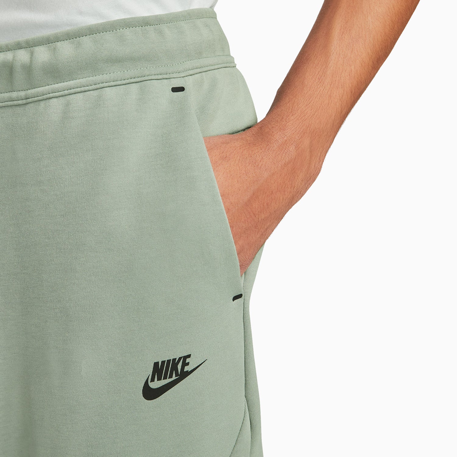 nike-mens-sportswear-tech-fleece-outfit-cu4489-532-cu4495-532
