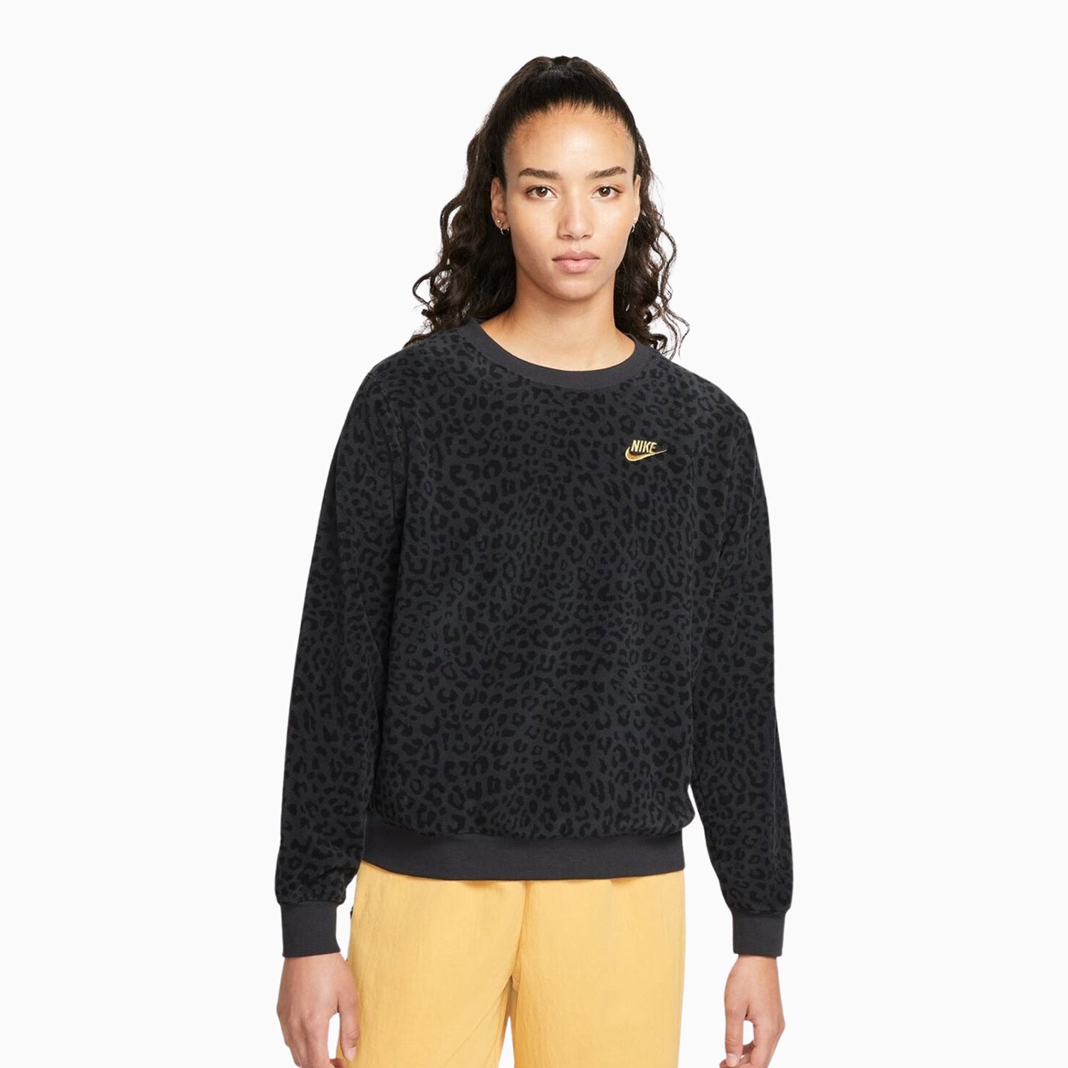 nike-womens-sportswear-crew-neck-sweatshirt-dd5834-045