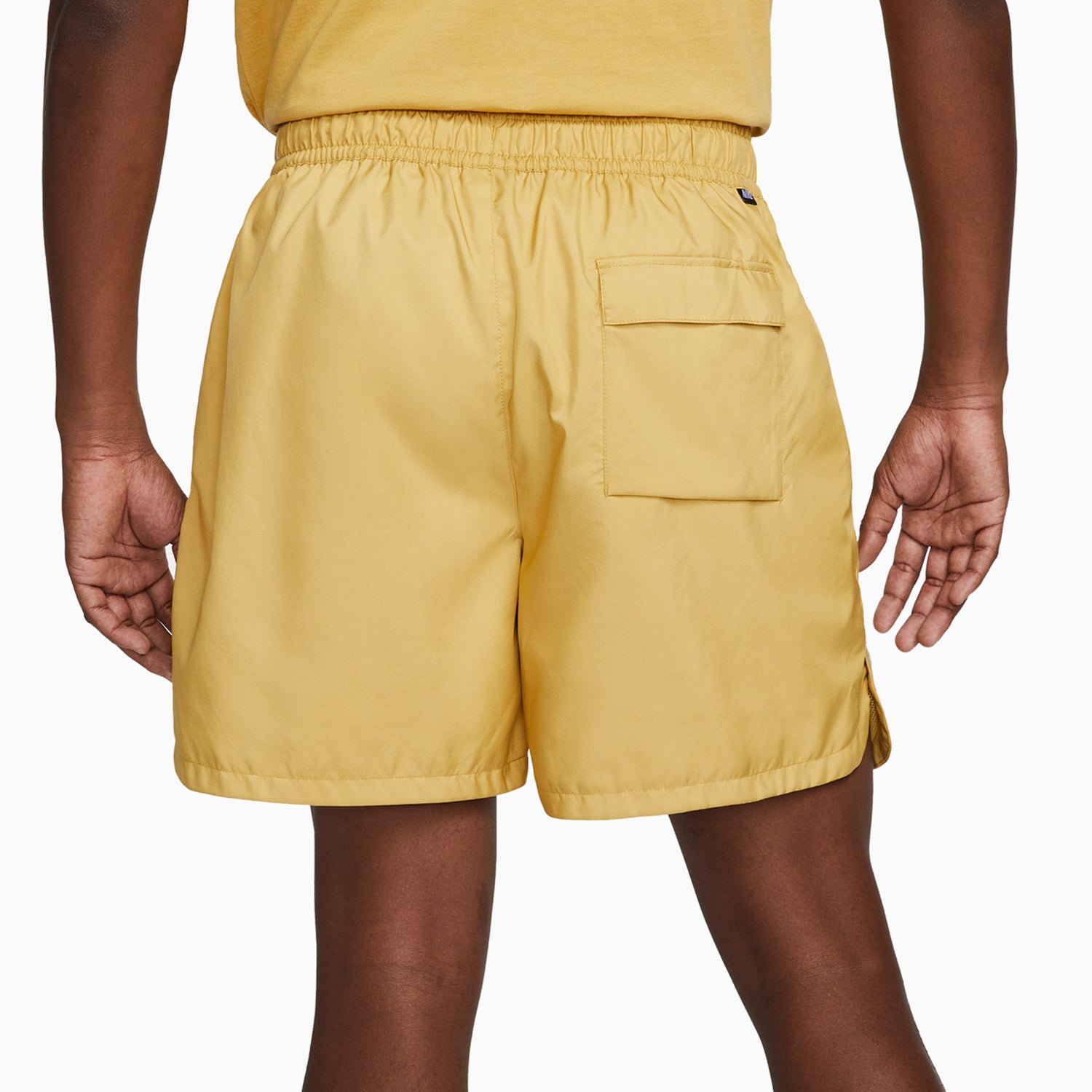 nike-mens-sportswear-sport-essentials-outfit-fb9772-100-dm6829-725