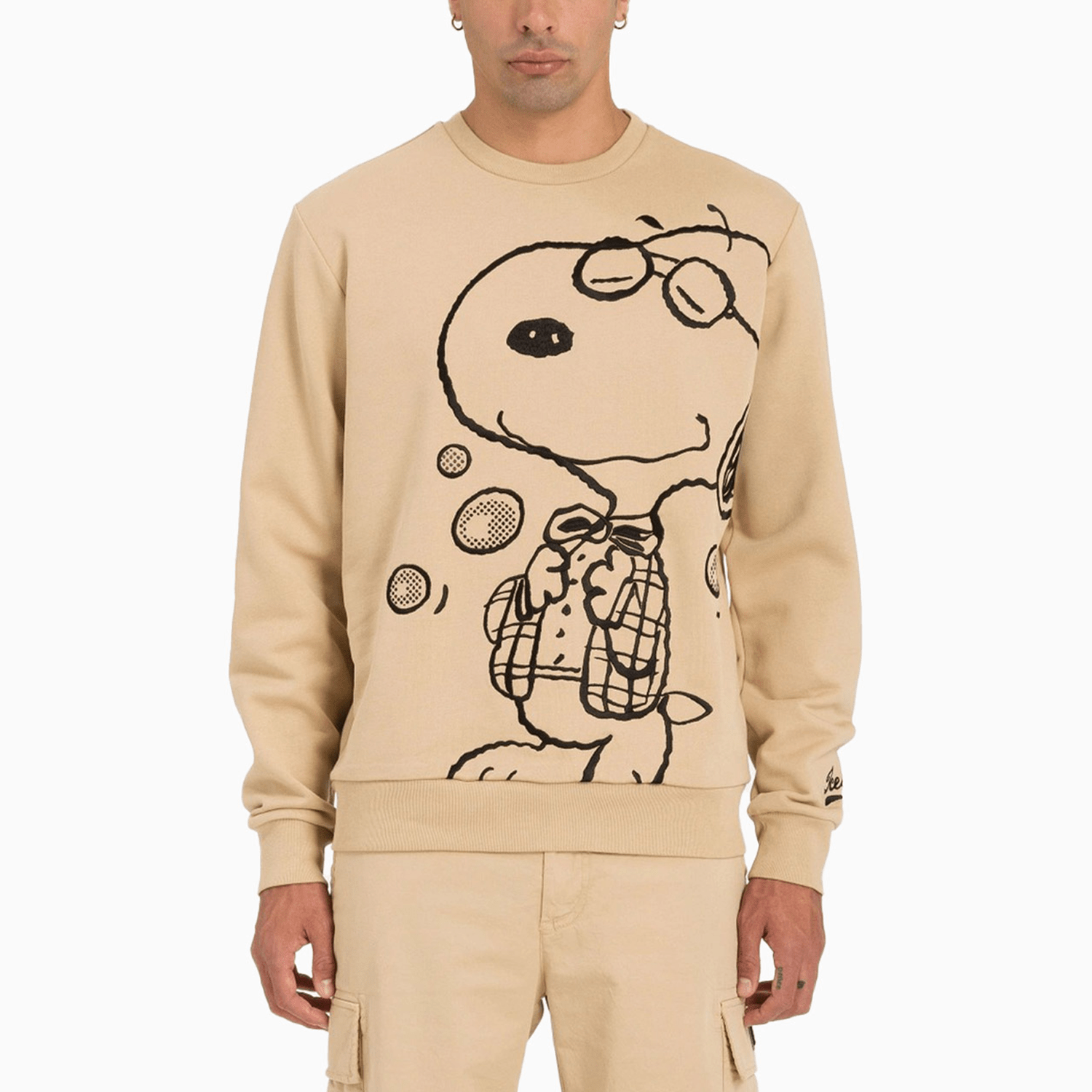 iceberg-mens-snoopy-cotton-crewneck-sweatshirt-e055-6300-1381