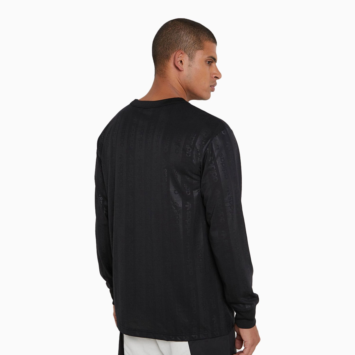 adidas-mens-techfit-base-layer-sweatshirt-fm2285
