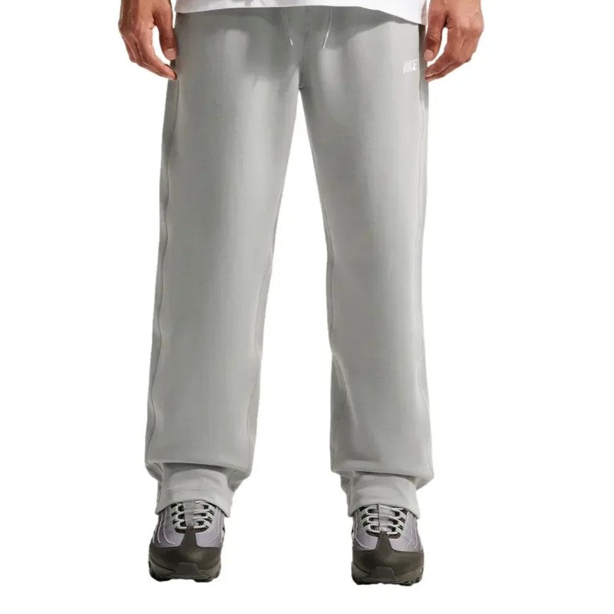 Men's Sportswear Club Outfit