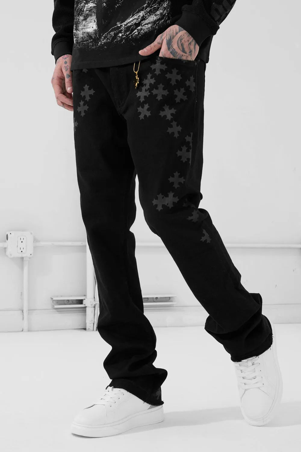 Men's Super Skinny Stacked Forbidden Fruit Denim Pant